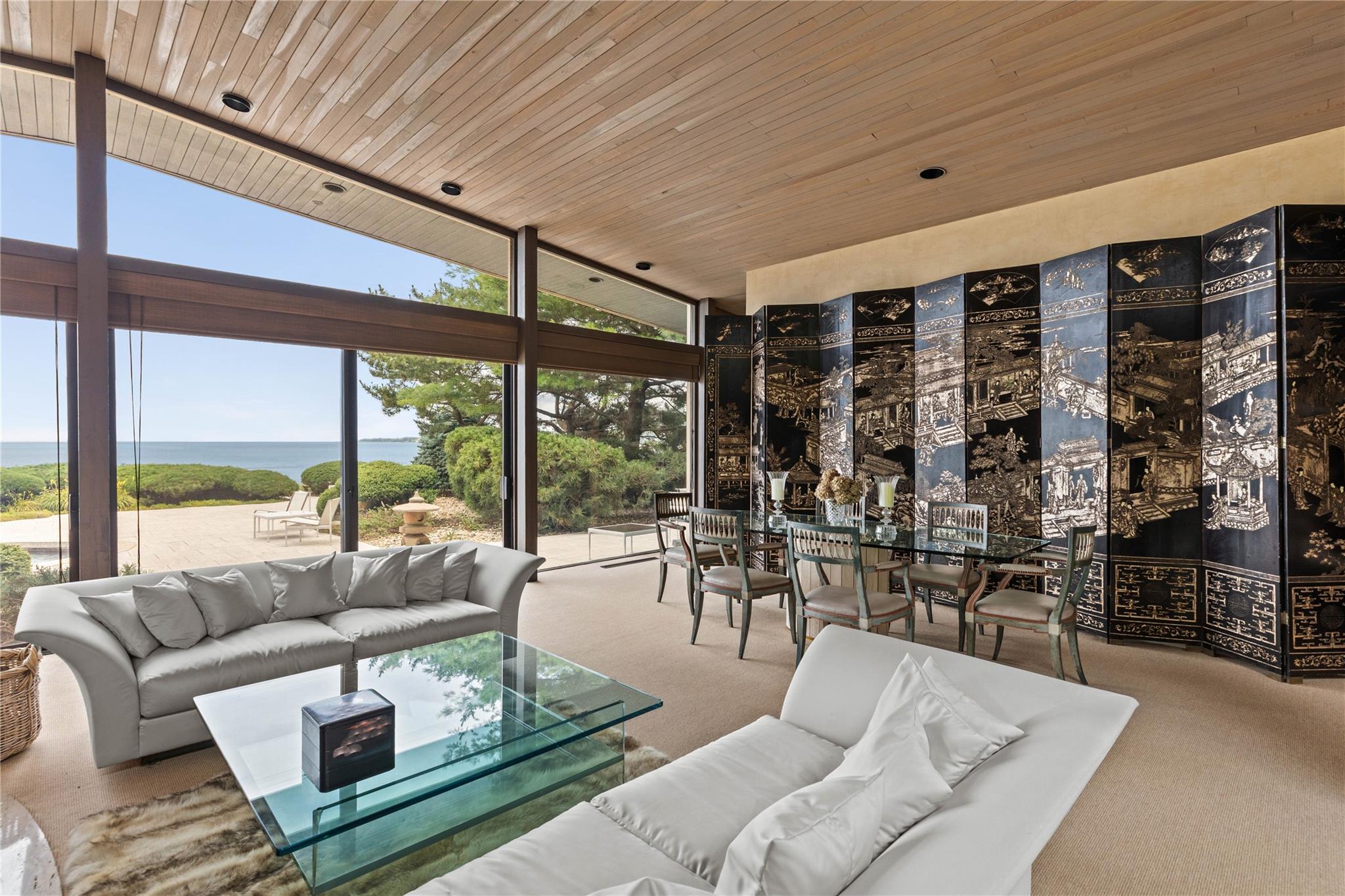 96 Old House Lane, Sands Point, NY 11050