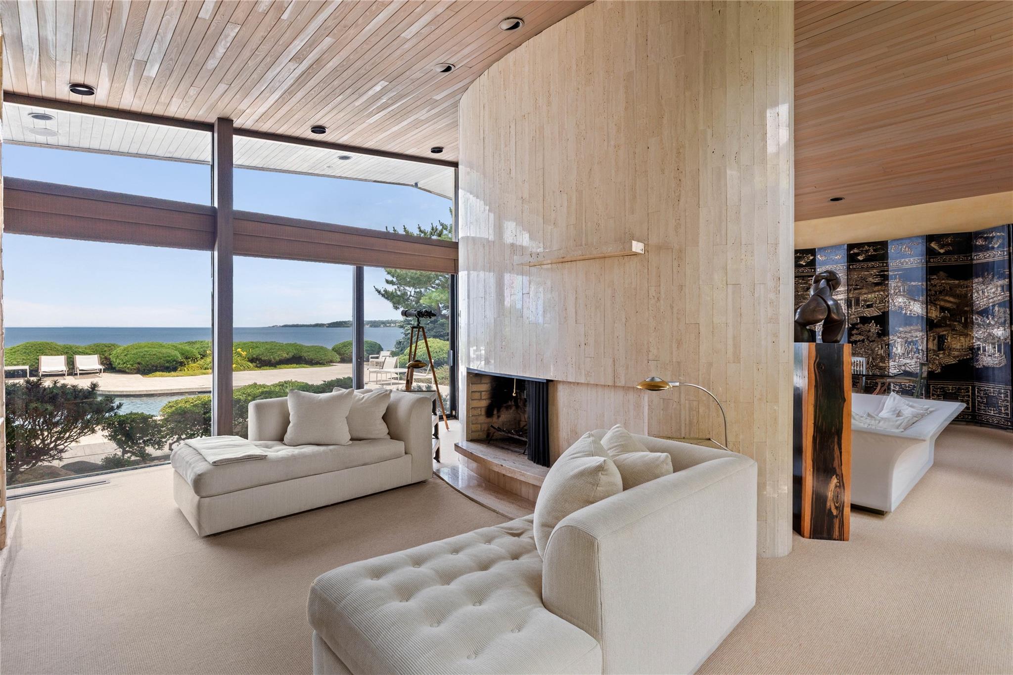 96 Old House Lane, Sands Point, NY 11050