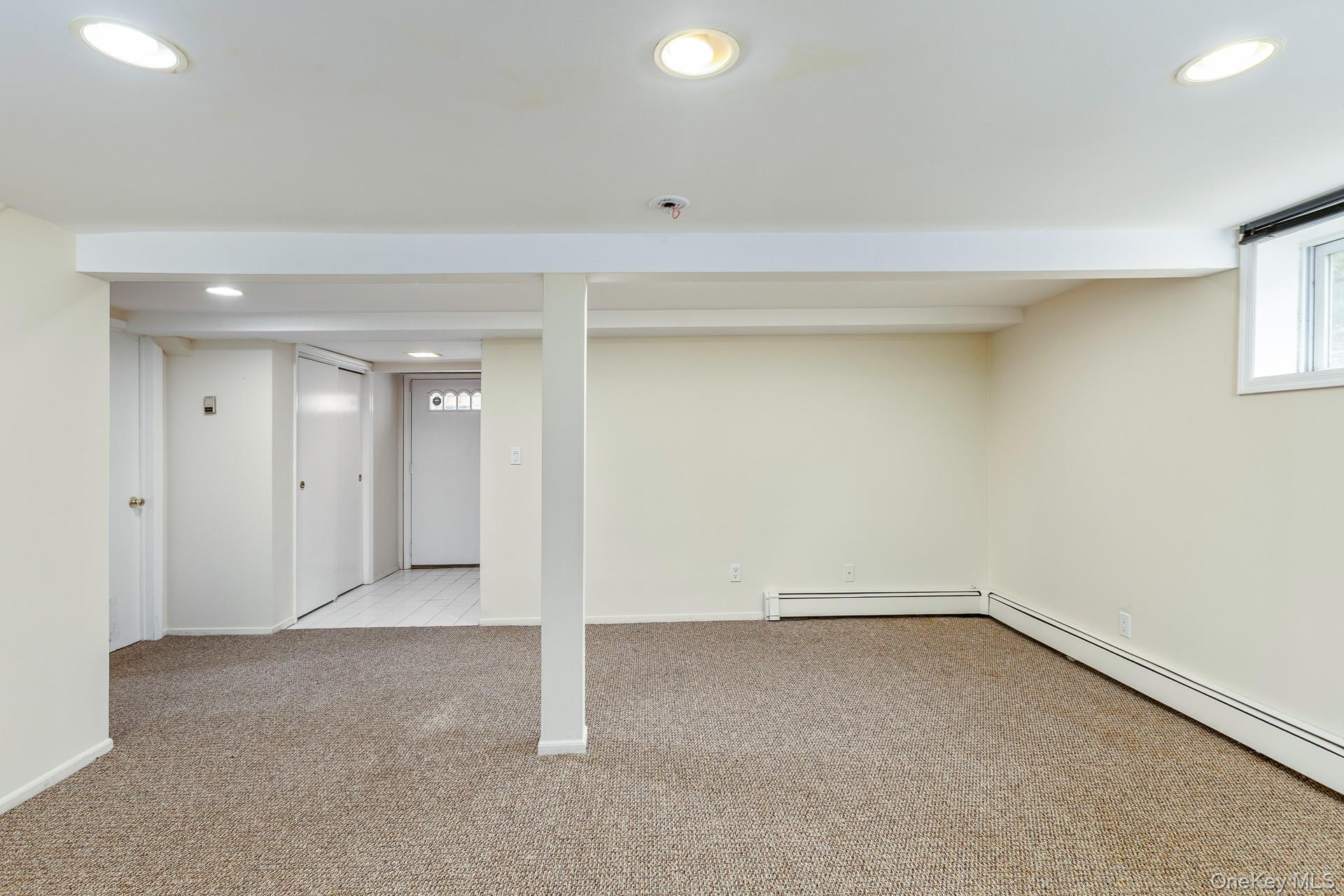 1 Garfield Court, Nesconset, NY 11767