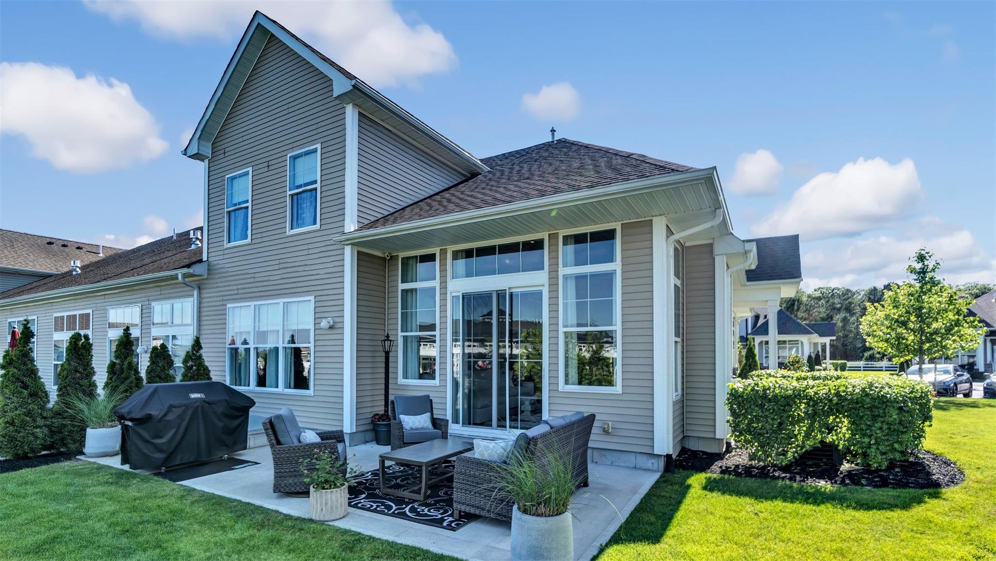 227 Belmont Circle, Yaphank, NY 11980