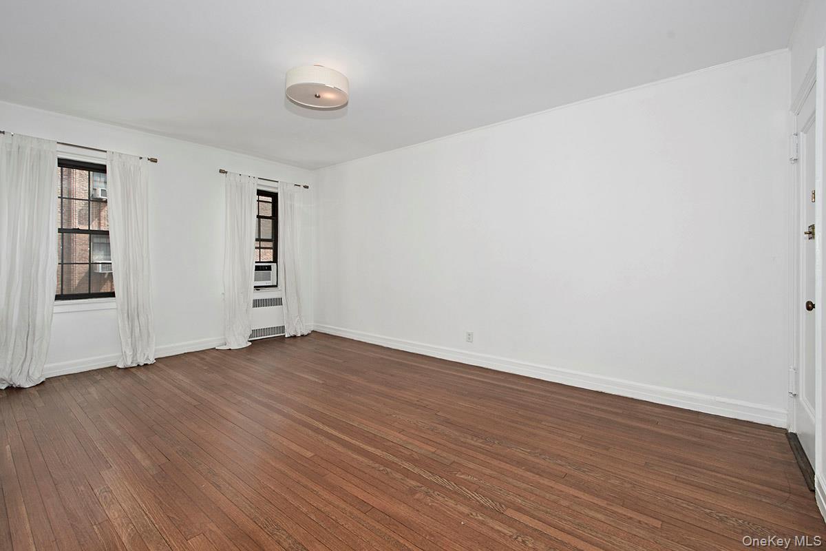 35 Parkview Avenue # 3F, Bronxville, NY 10708