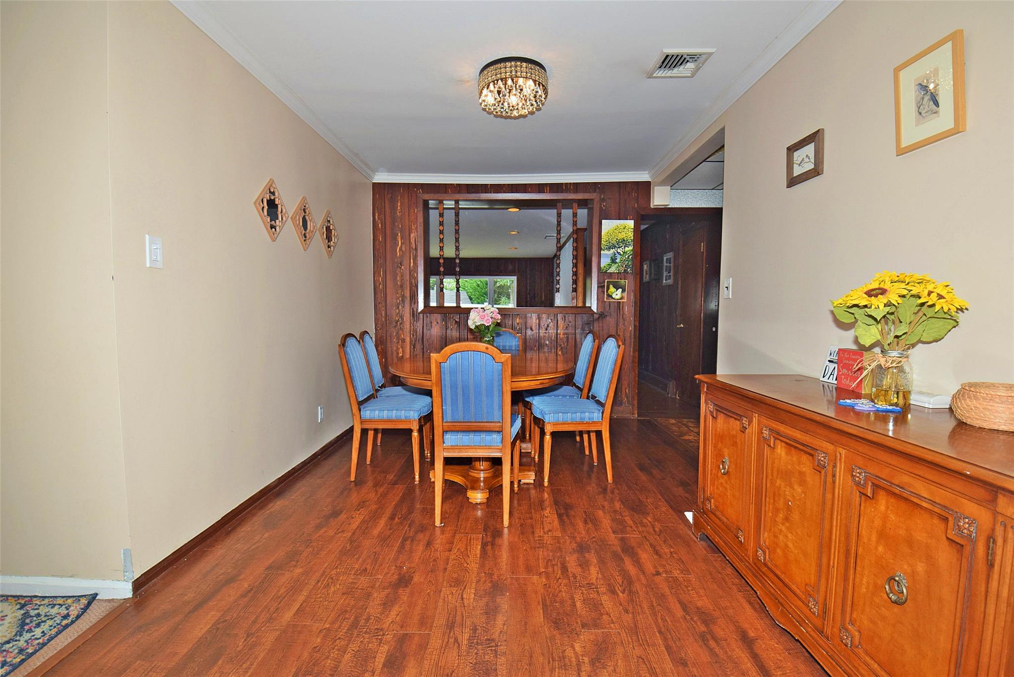 366 Peninsula Boulevard, Lynbrook, NY 11563