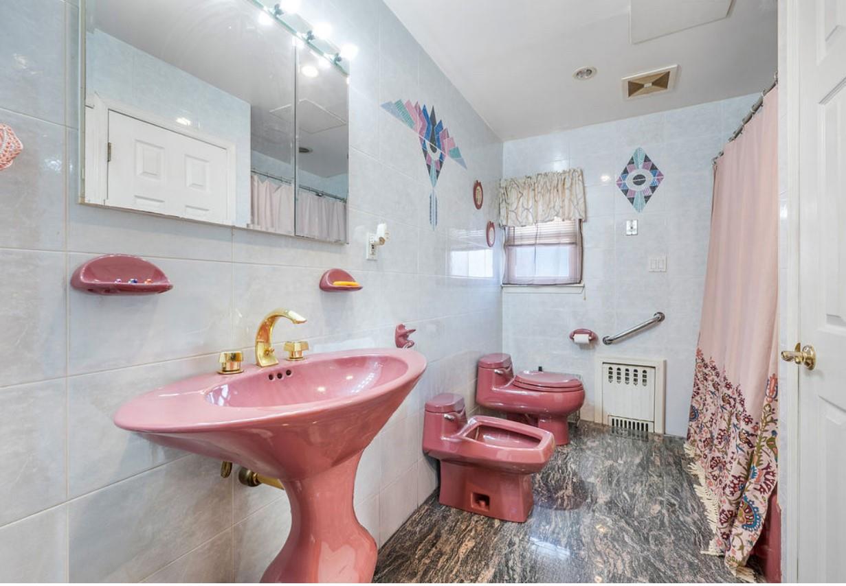 164-43 96th Street # 2, Howard Beach, NY 11414