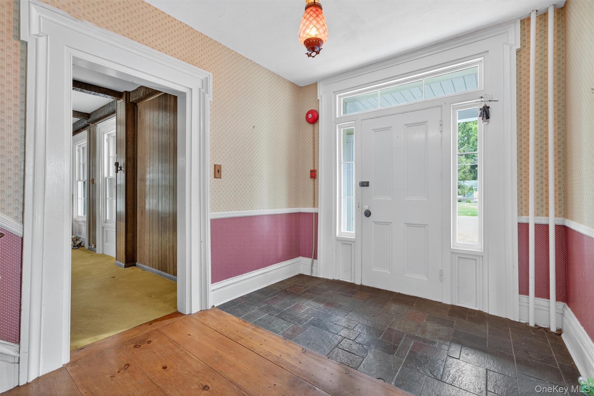 169 Greeves Road, New Hampton, NY 10958