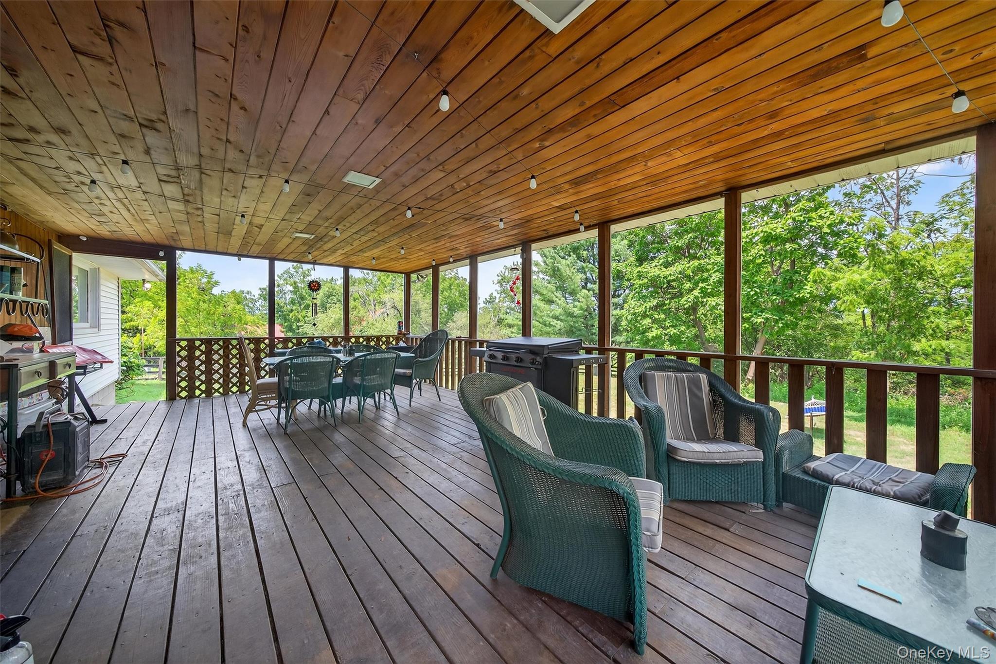 169 Greeves Road, New Hampton, NY 10958