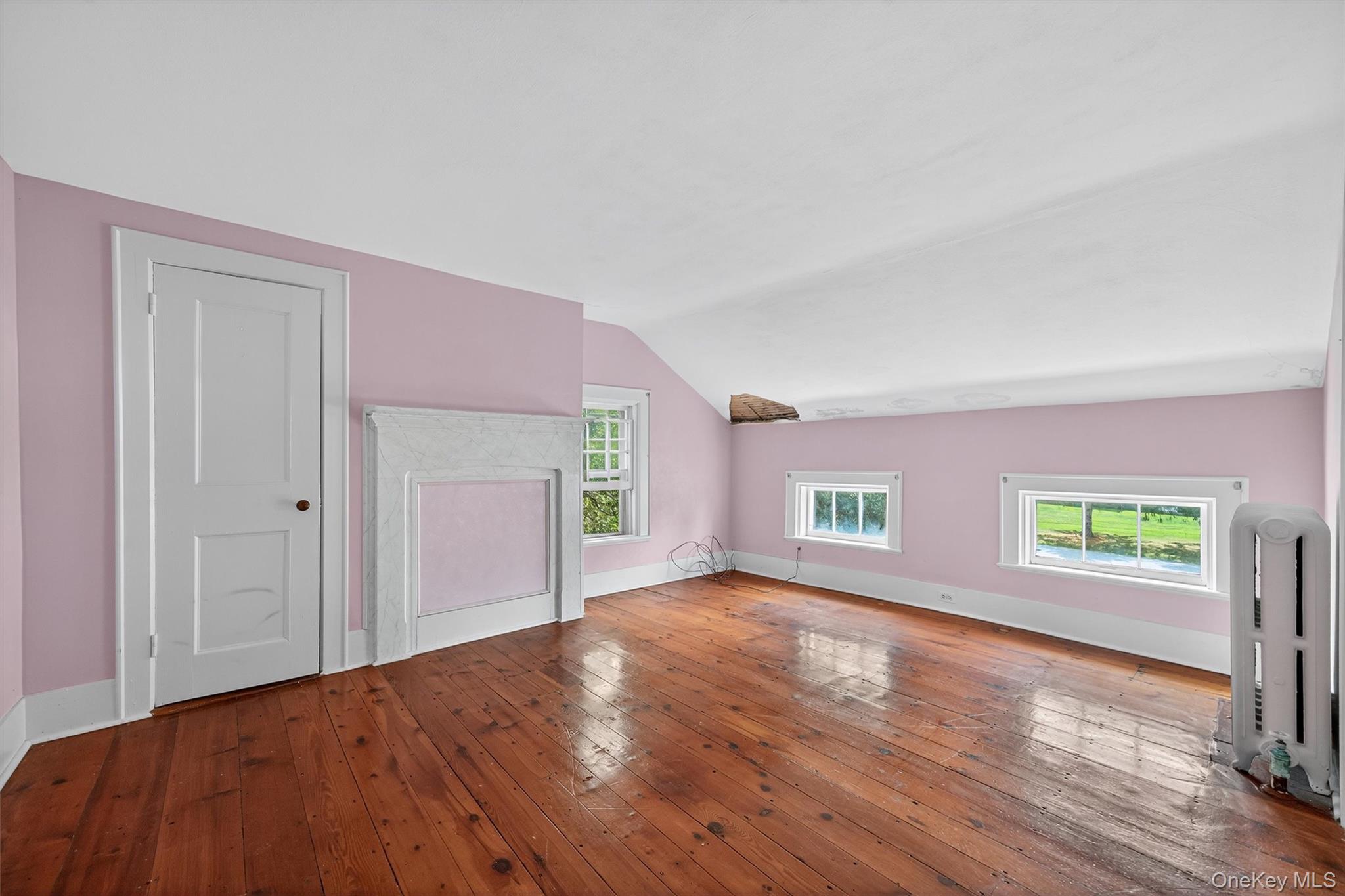 169 Greeves Road, New Hampton, NY 10958