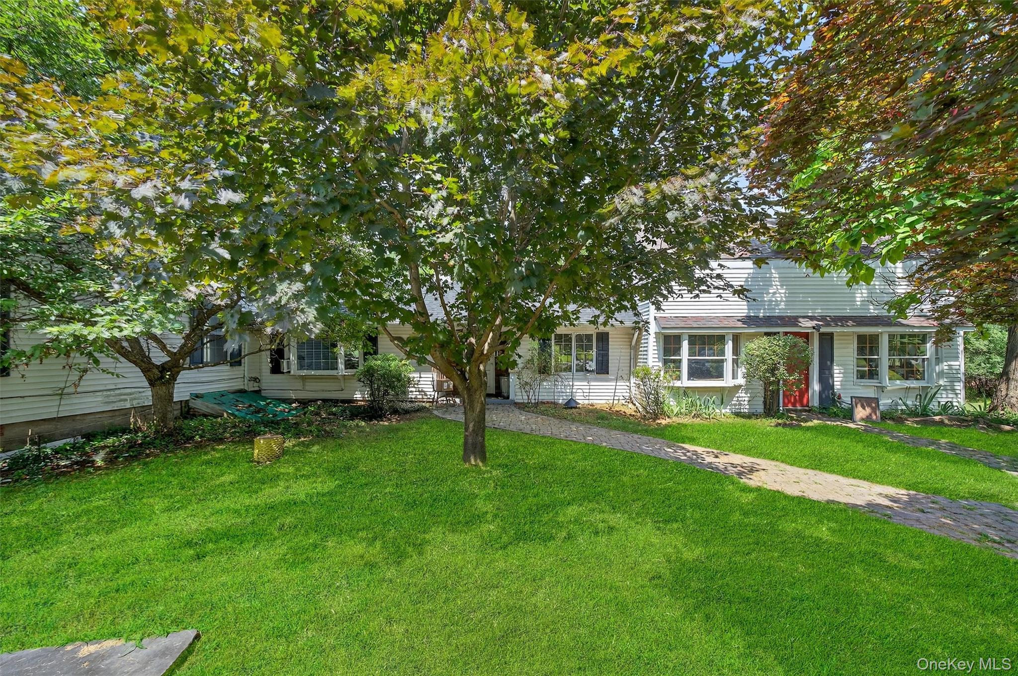 169 Greeves Road, New Hampton, NY 10958