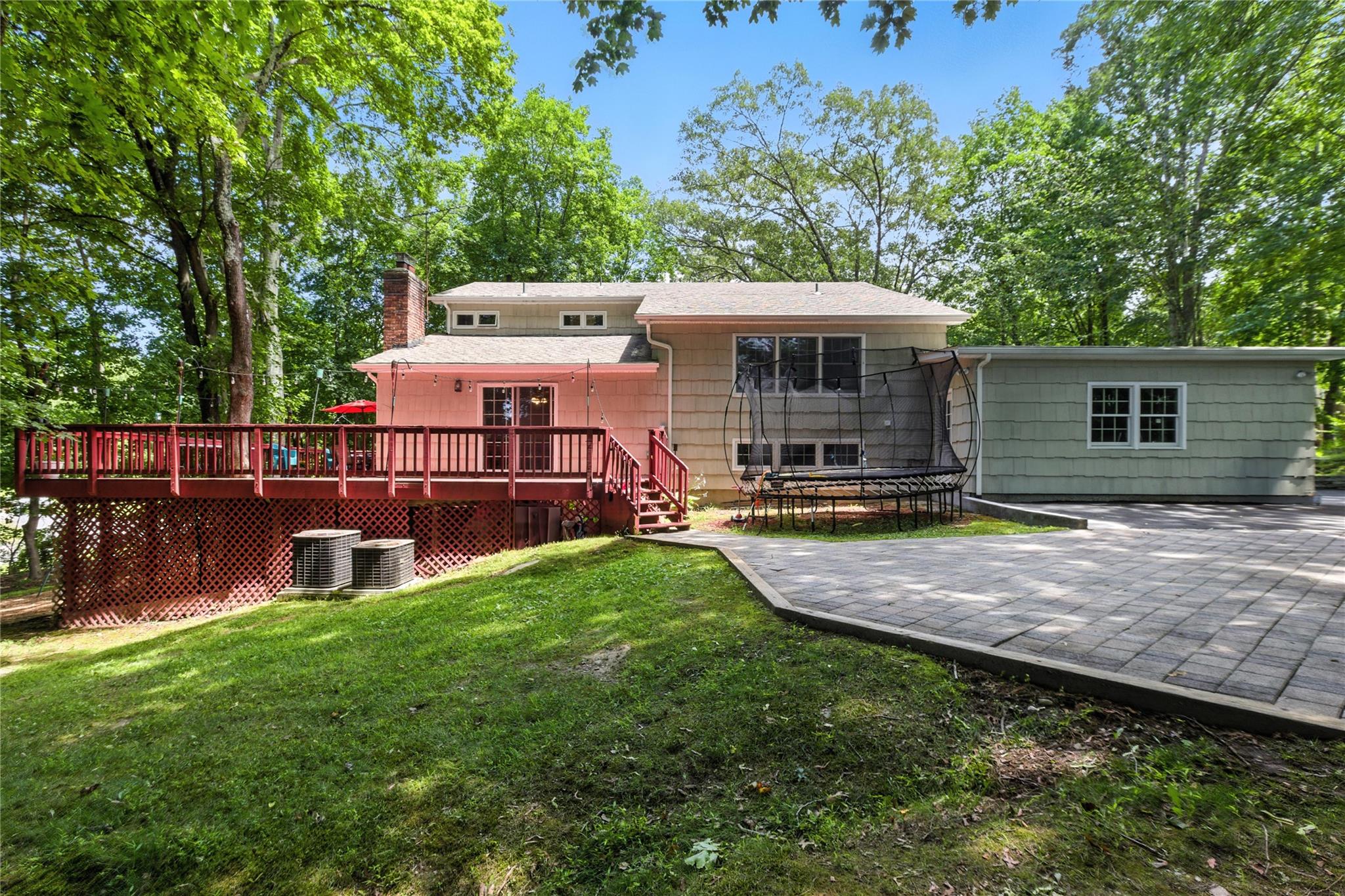 2385 Bunney Lane, Yorktown Heights, NY 10598