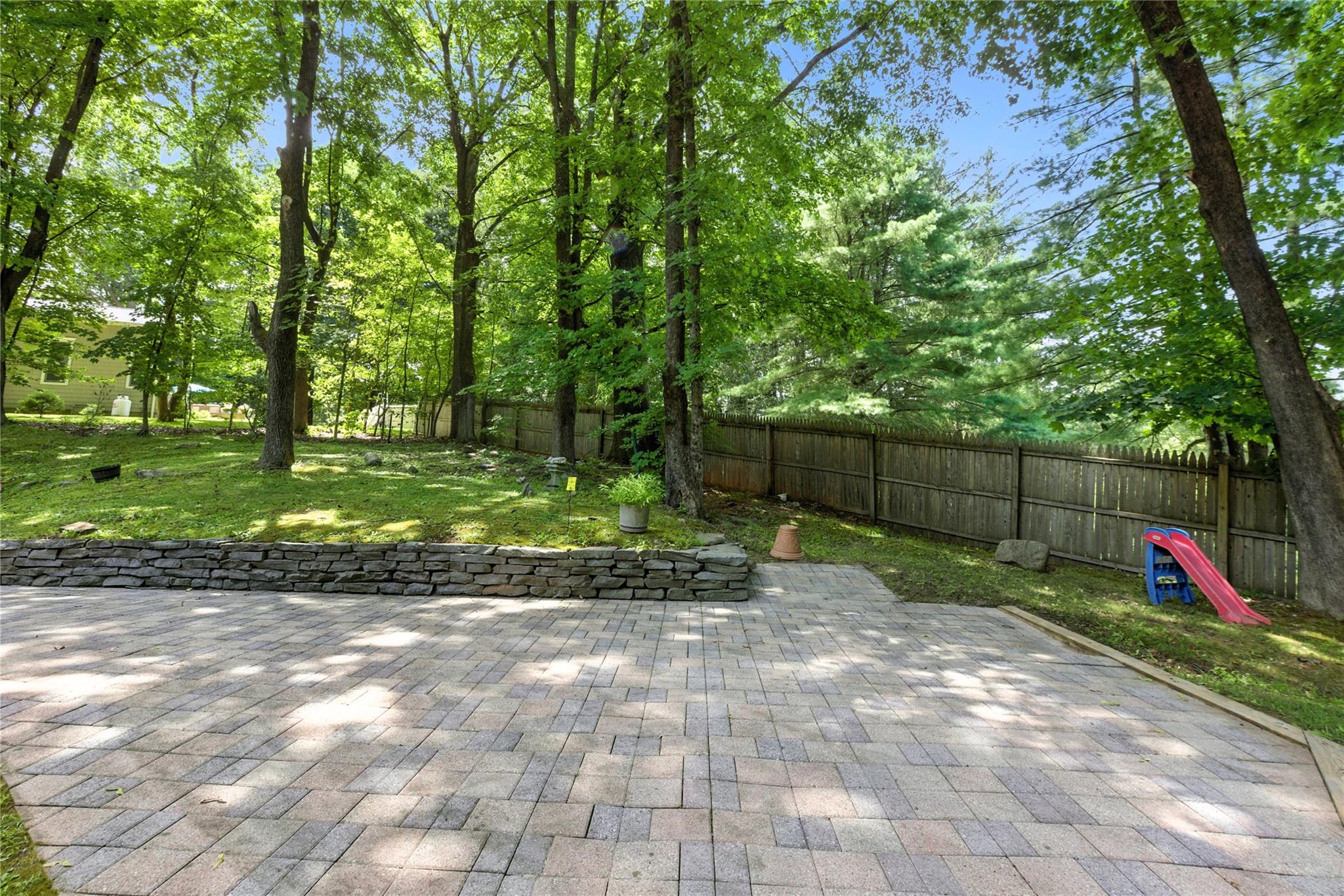 2385 Bunney Lane, Yorktown Heights, NY 10598