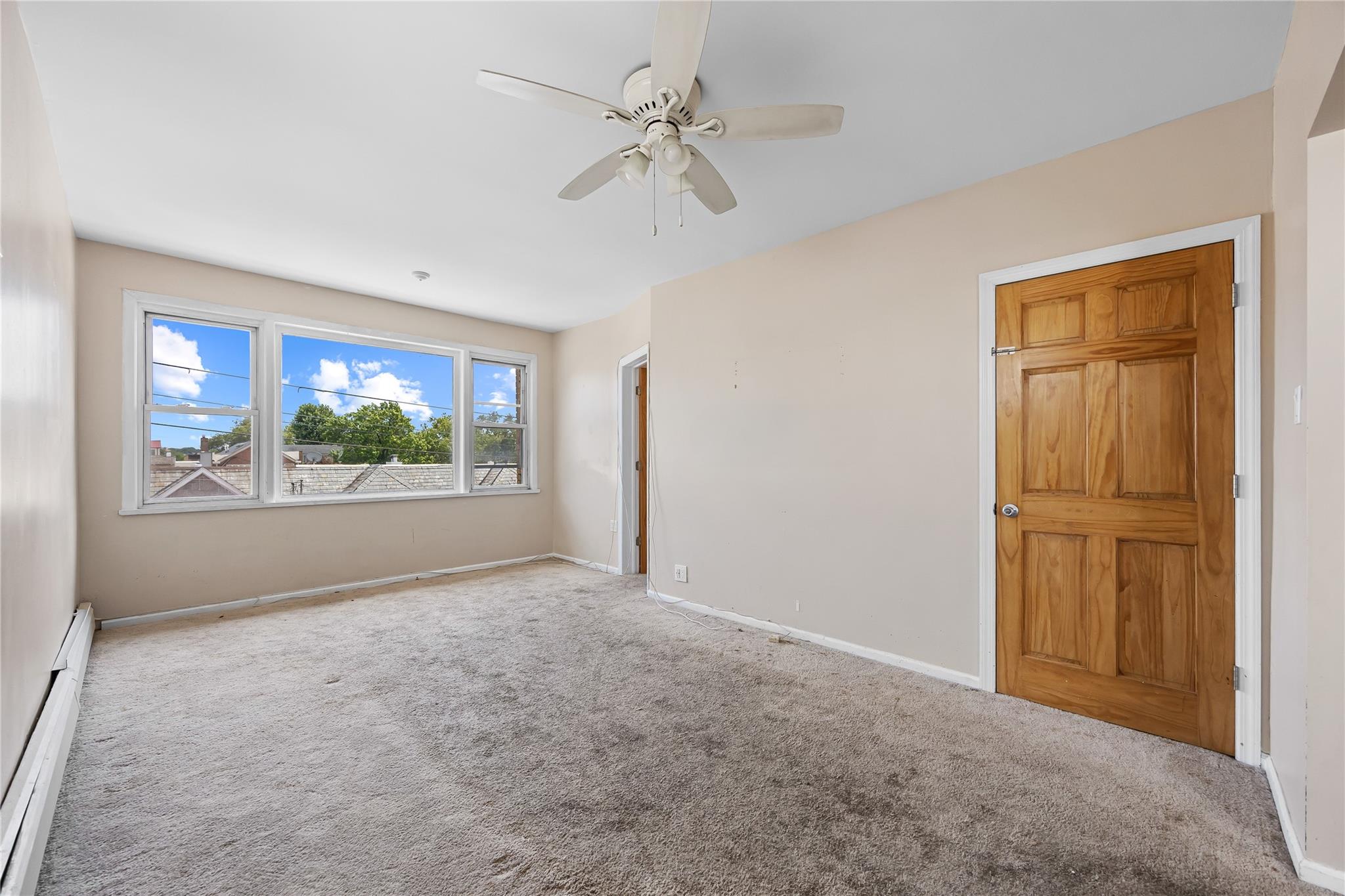 69-31 59th Road, Maspeth, NY 11378