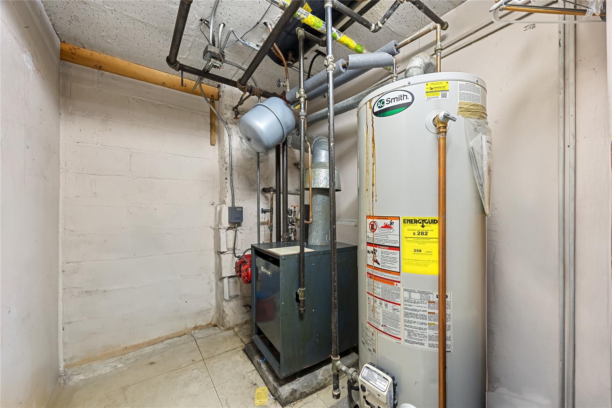 69-31 59th Road, Maspeth, NY 11378