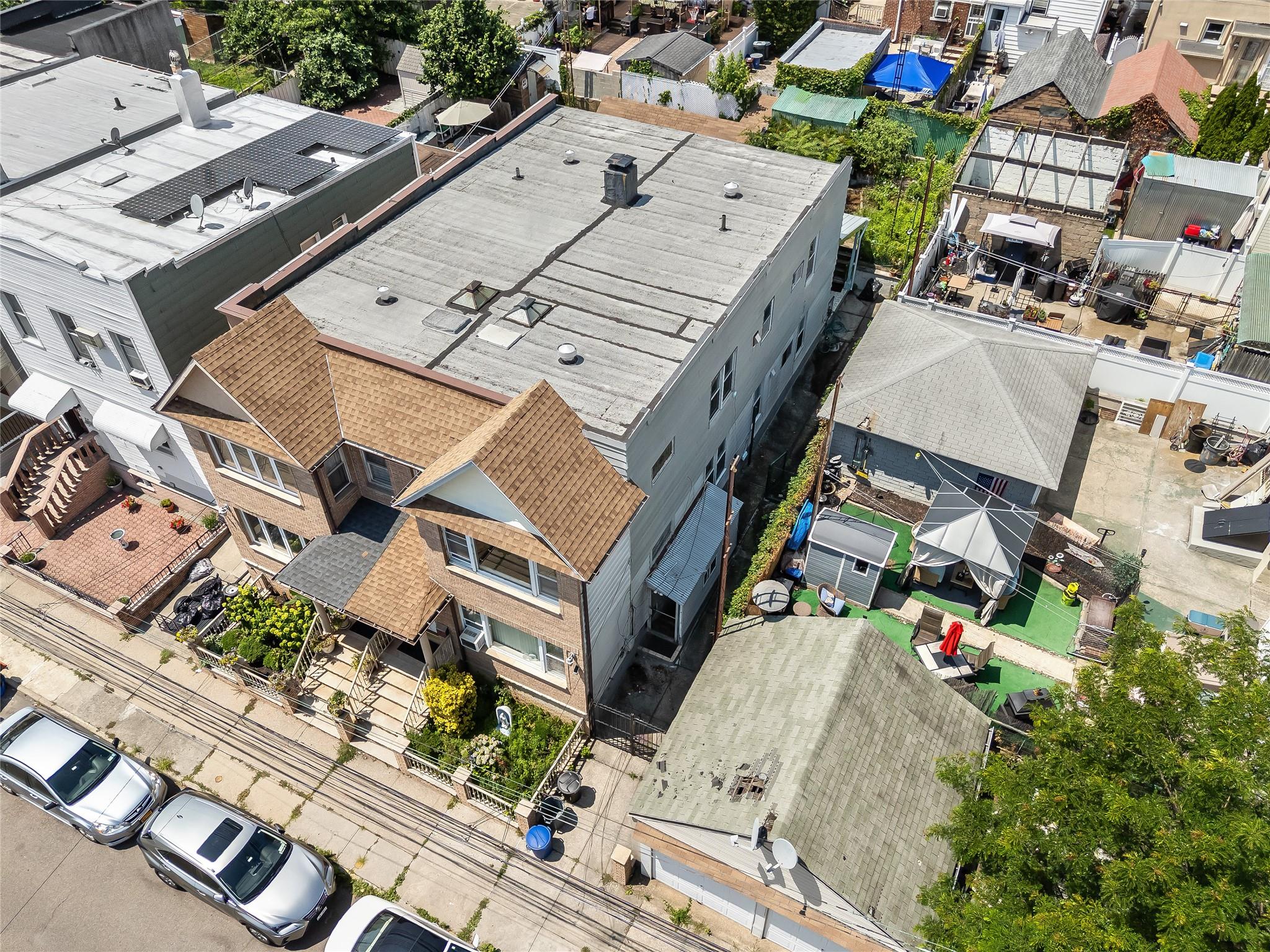 69-31 59th Road, Maspeth, NY 11378