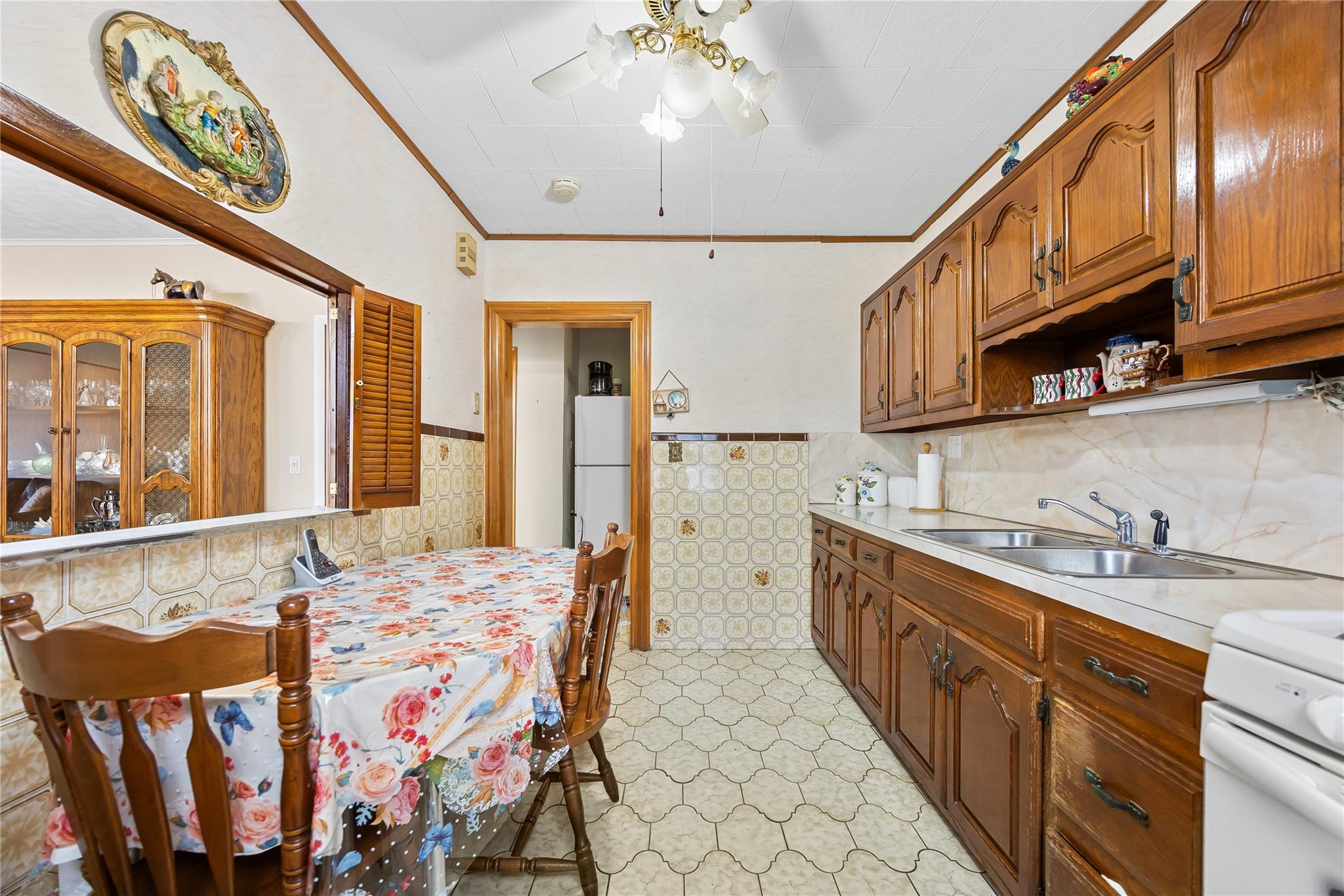 69-31 59th Road, Maspeth, NY 11378