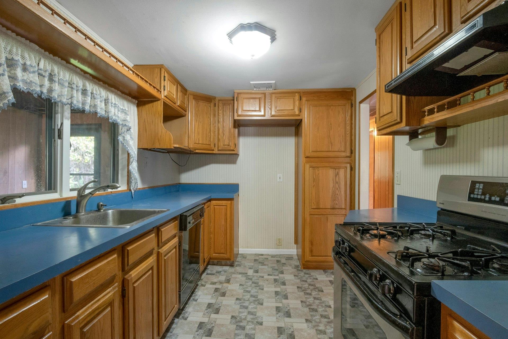 11 Camp Hill Road, Pomona, NY 10970