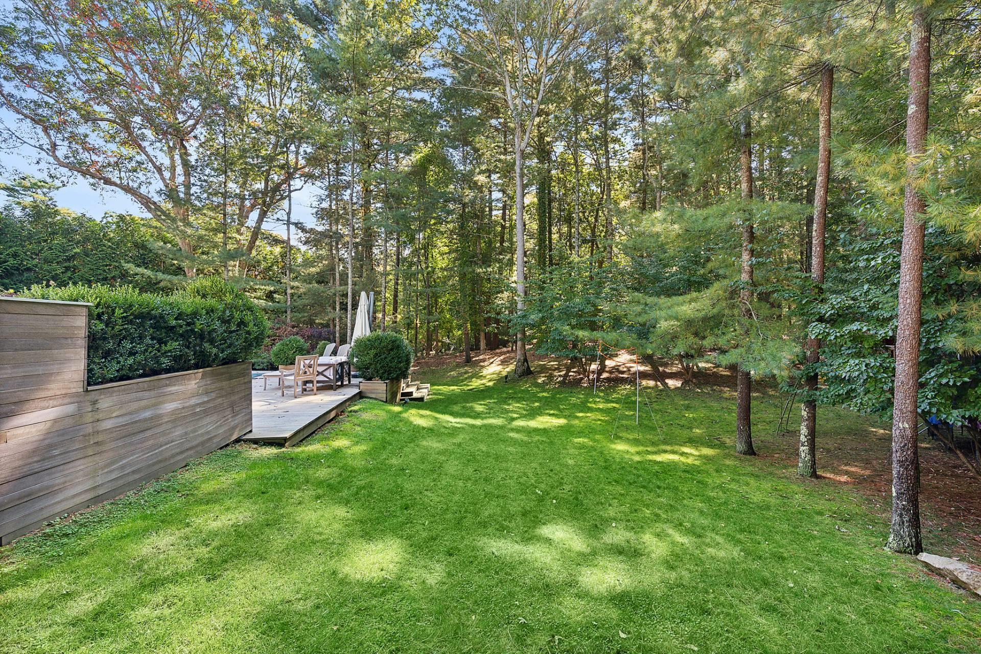 5 Spread Oak Lane, East Hampton, NY 11937