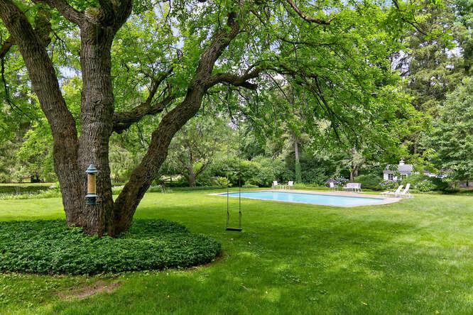 273 Bayville Road, Lattingtown, NY 11560