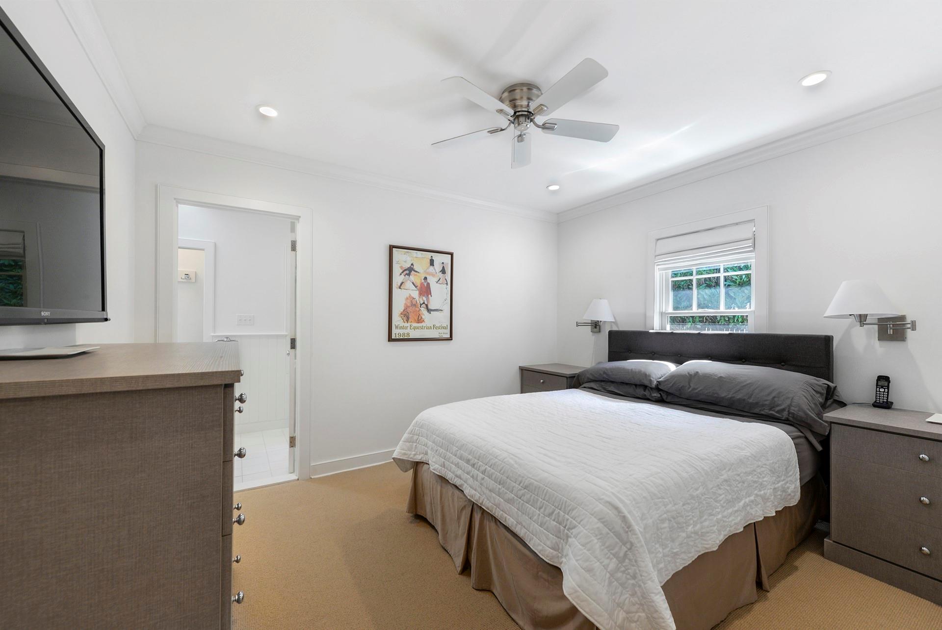 16 Miller Lane, East Hampton, NY 11937