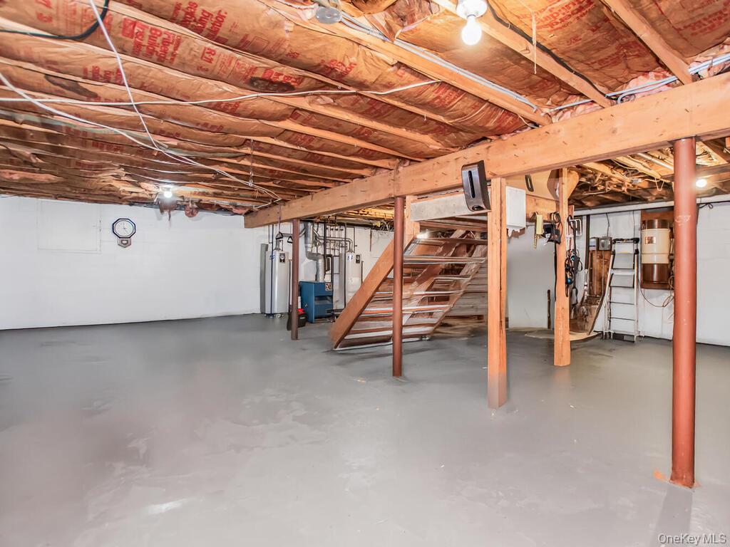 113 Buckberg Road, Tomkins Cove, NY 10980