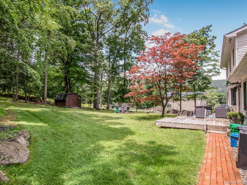 113 Buckberg Road, Tomkins Cove, NY 10980