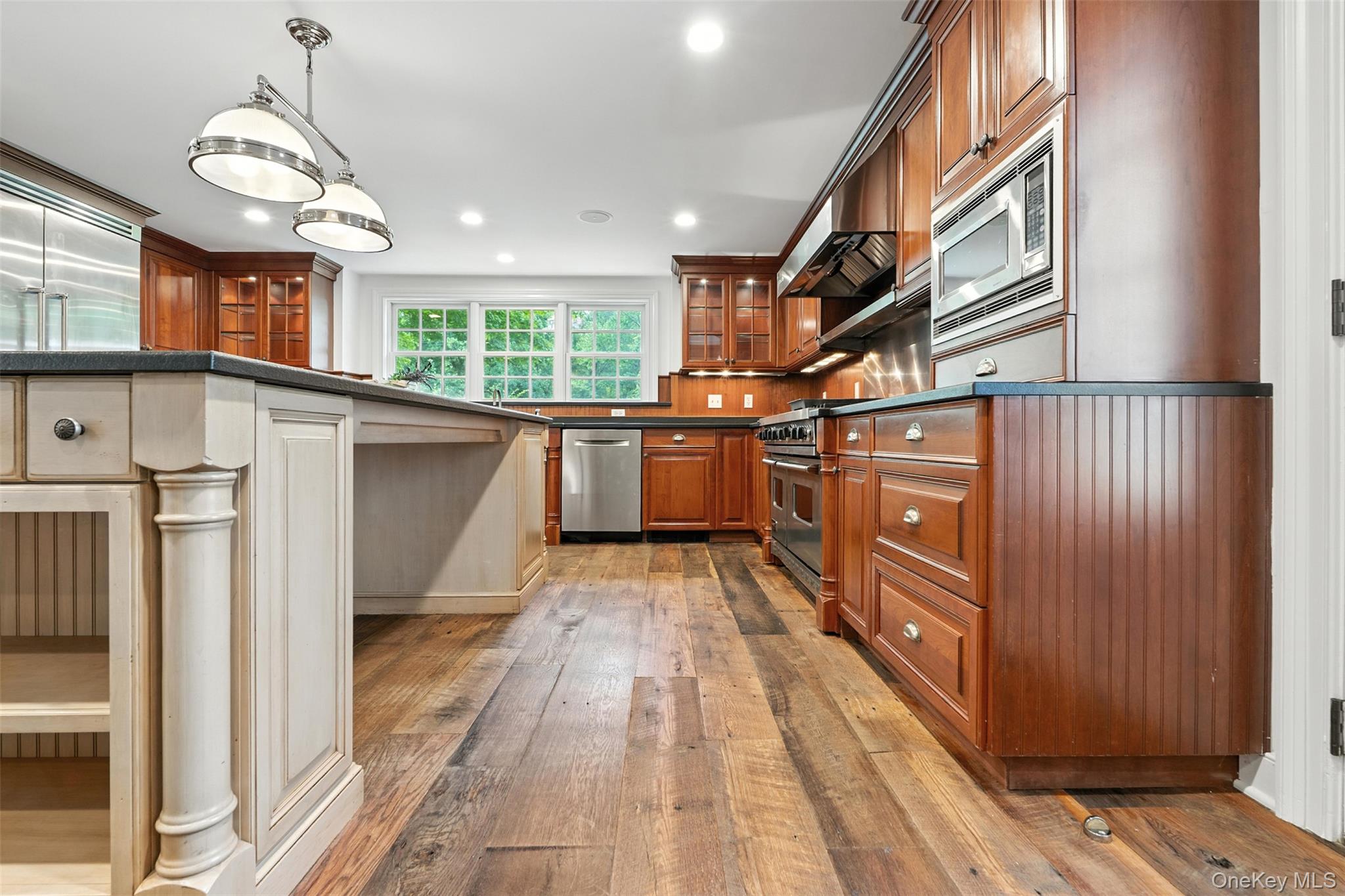 20 Salem Road, Pound Ridge, NY 10576