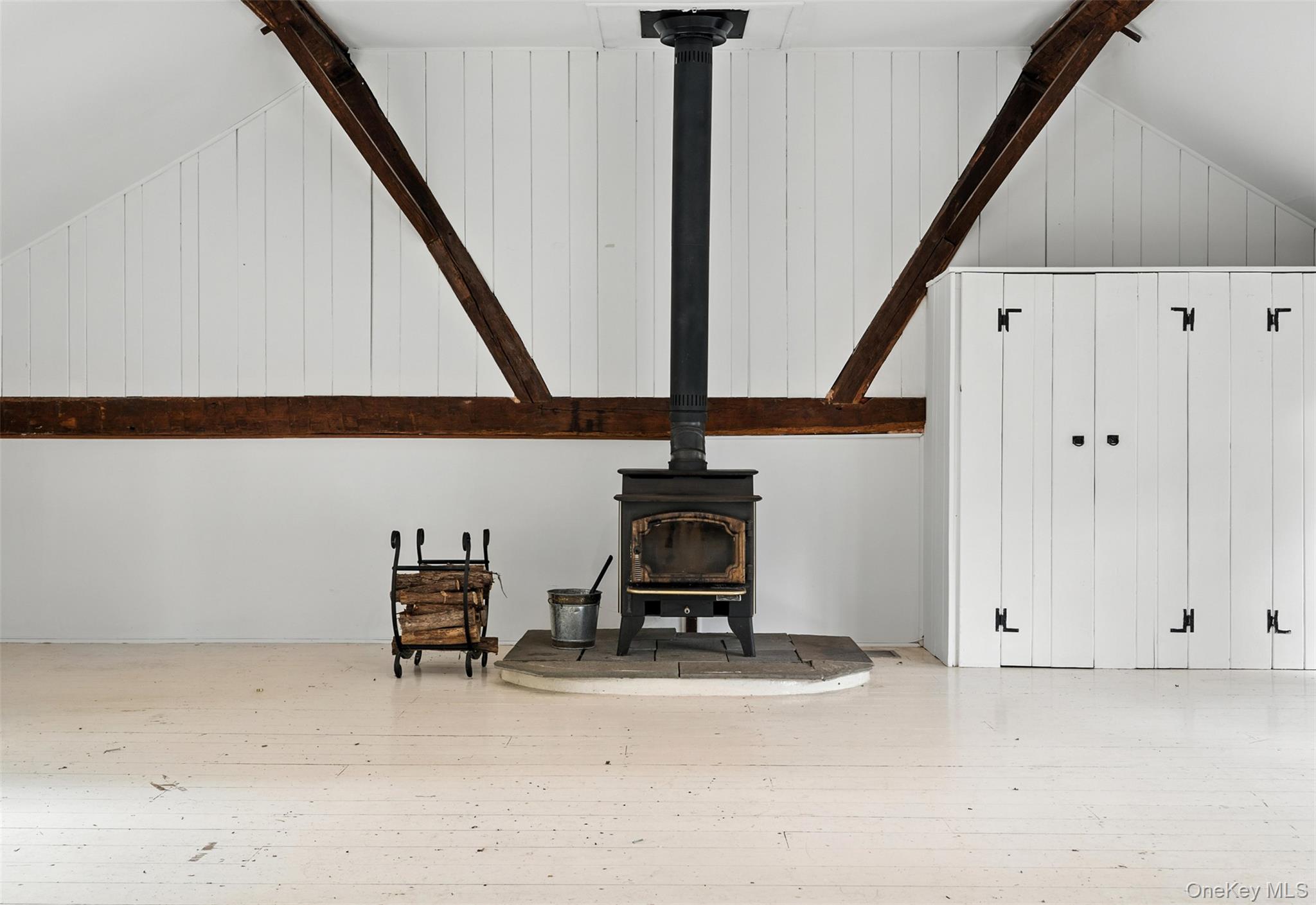 20 Salem Road, Pound Ridge, NY 10576