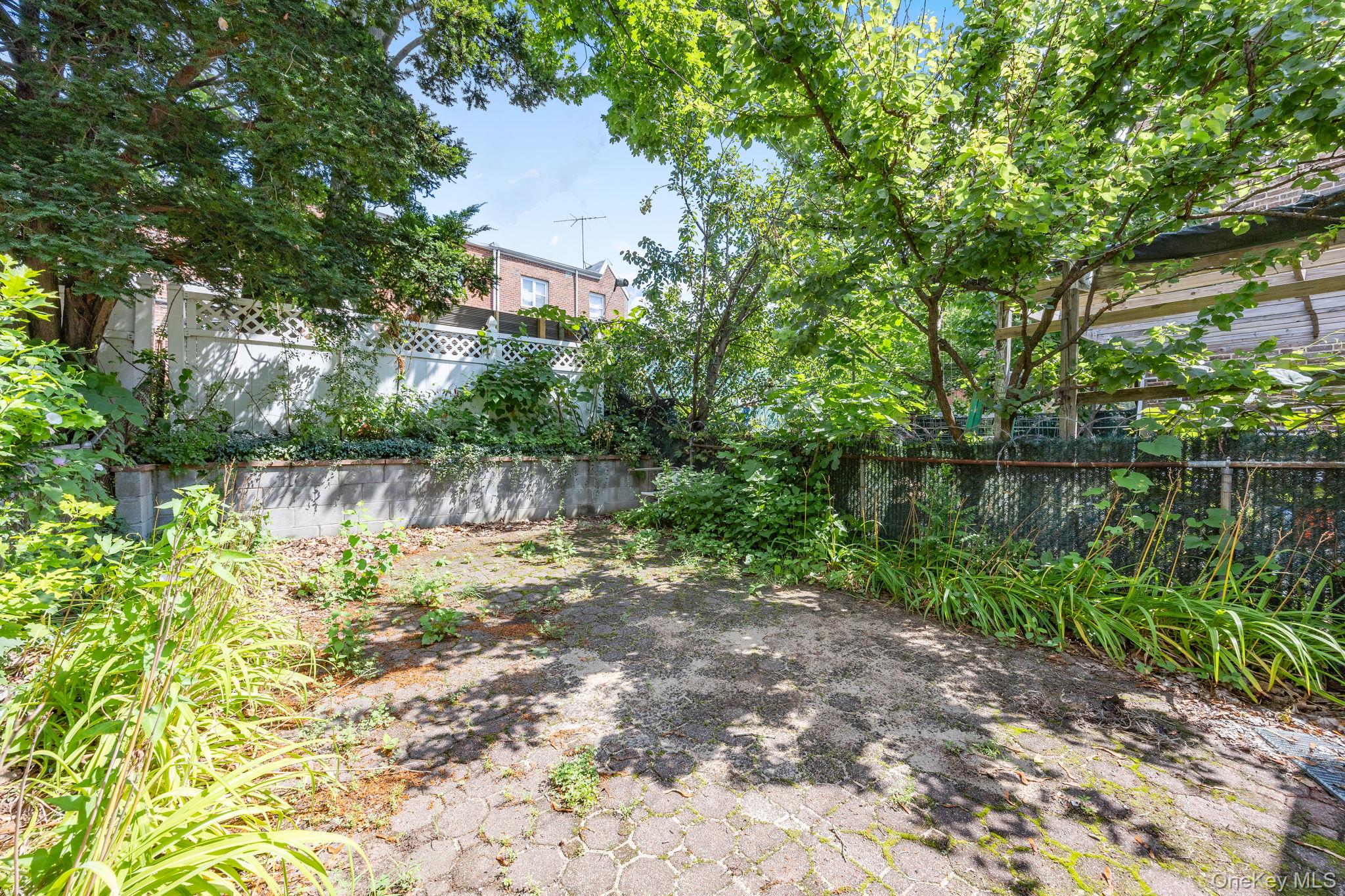 14759 71st Avenue, Flushing, NY 11367