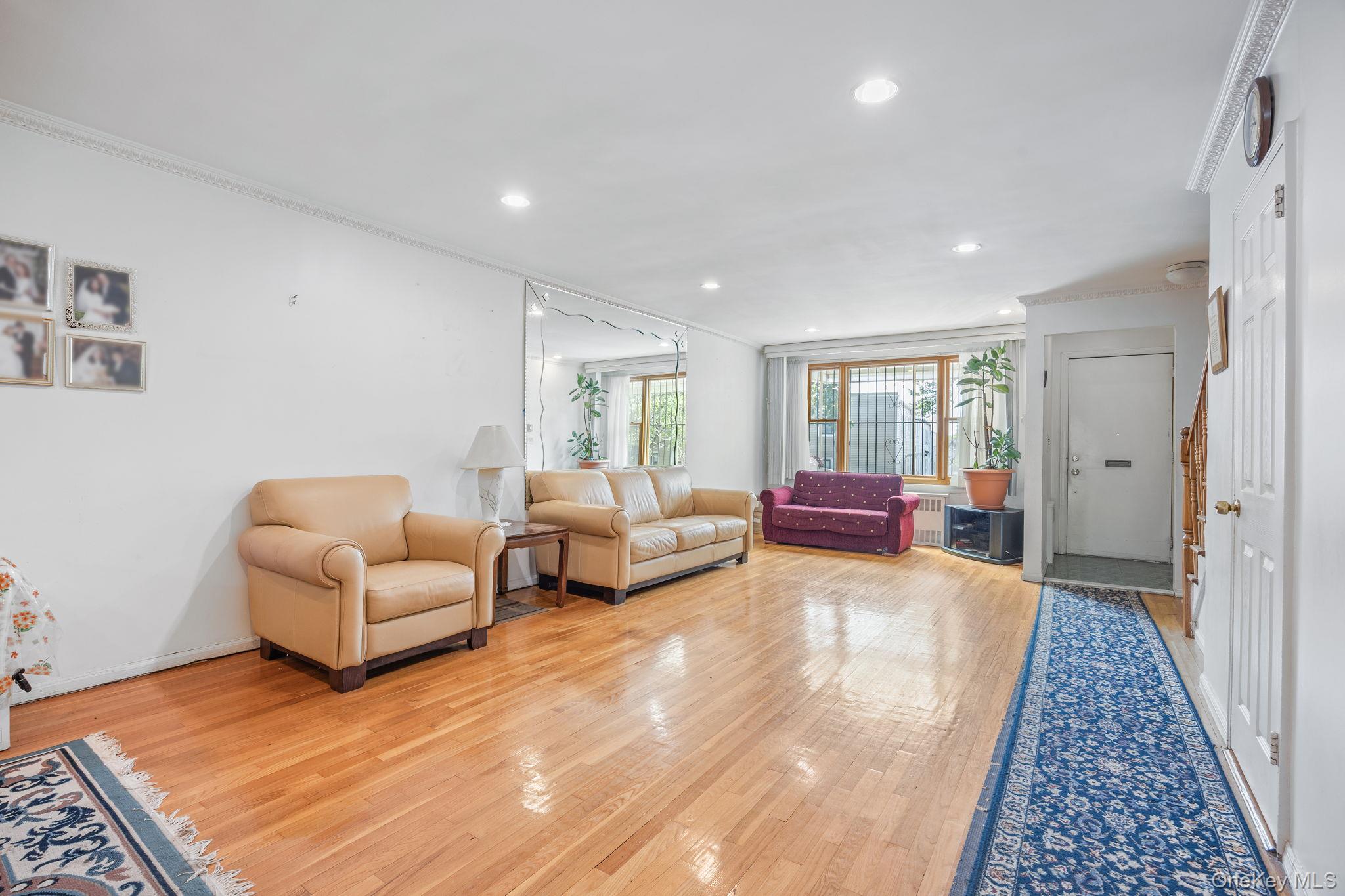 14759 71st Avenue, Flushing, NY 11367