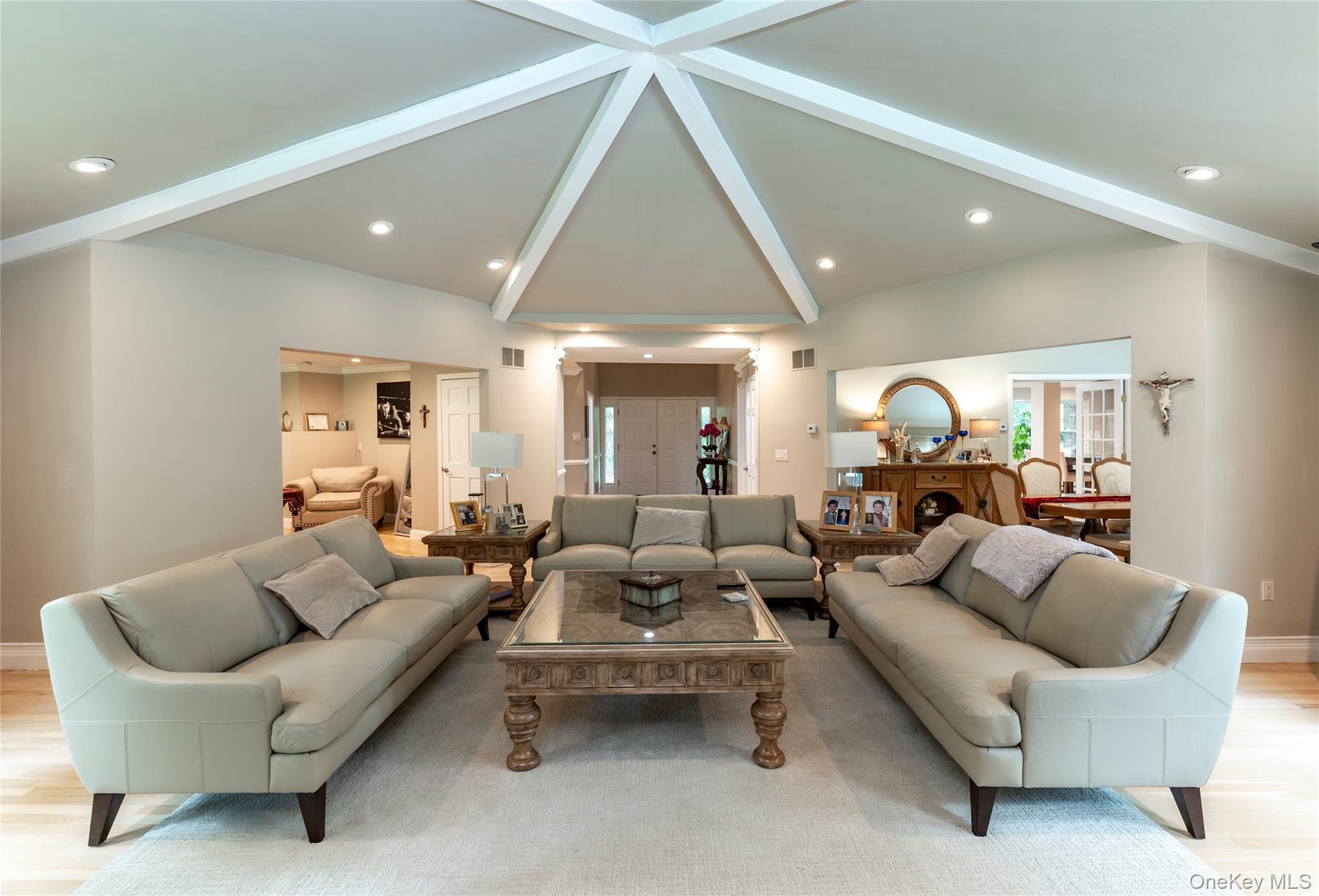 369 Phillips Hill Road, New City, NY 10956