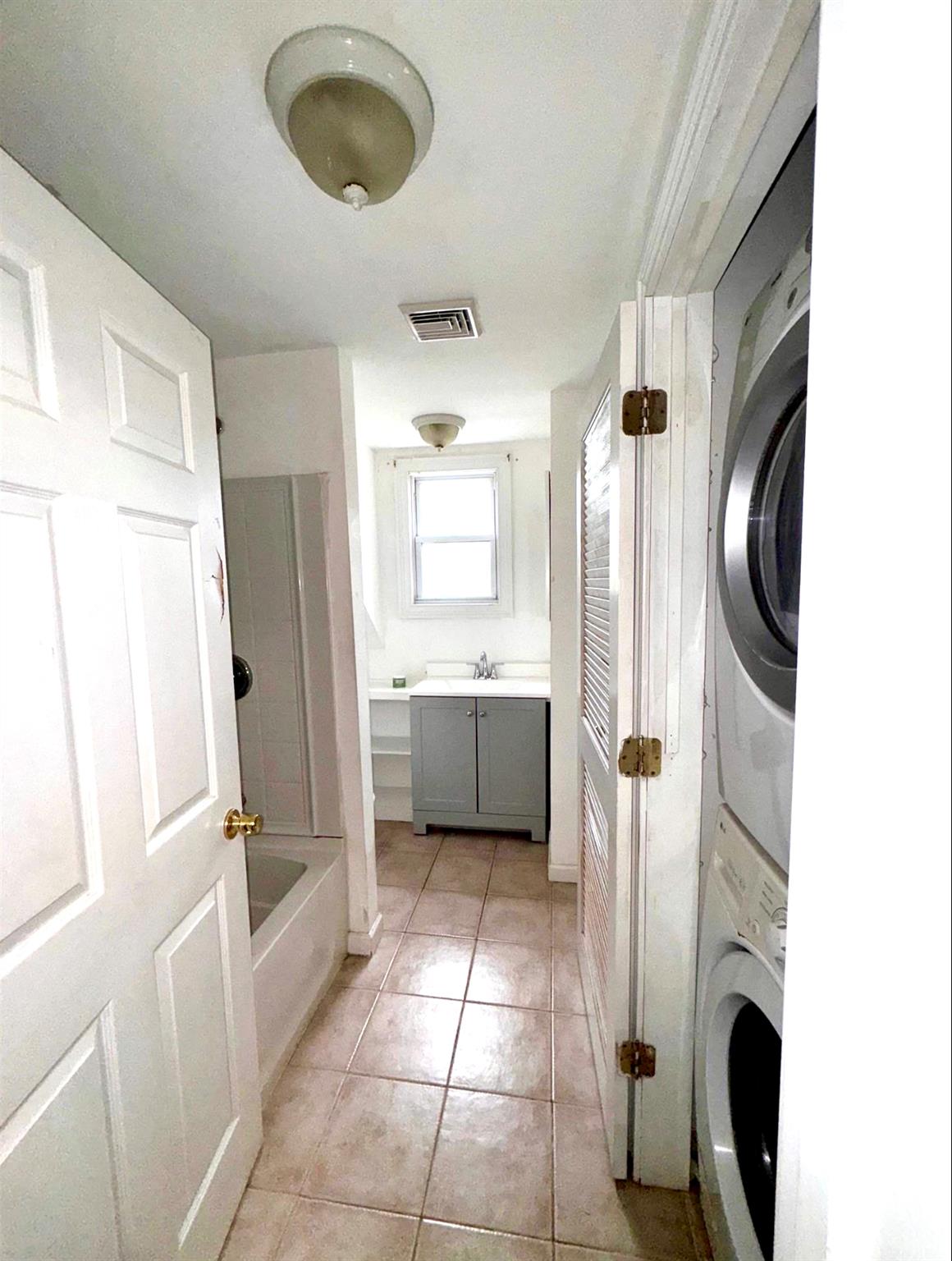 955 State Route 52 # 3, Hurleyville, NY 12759