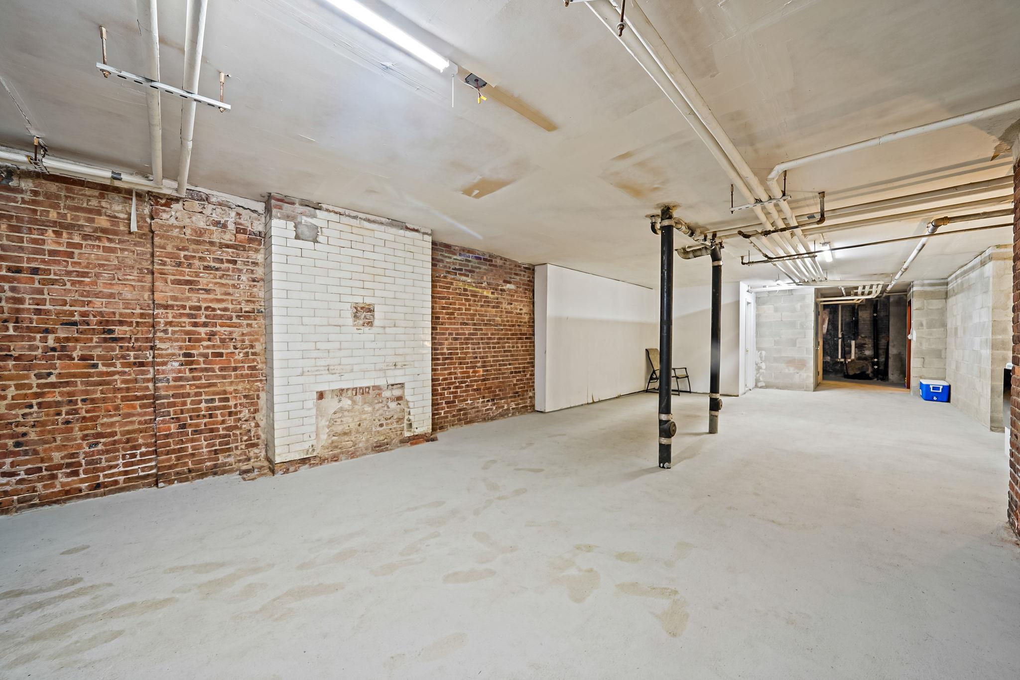 246 Hancock Street, Brooklyn, NY 11216