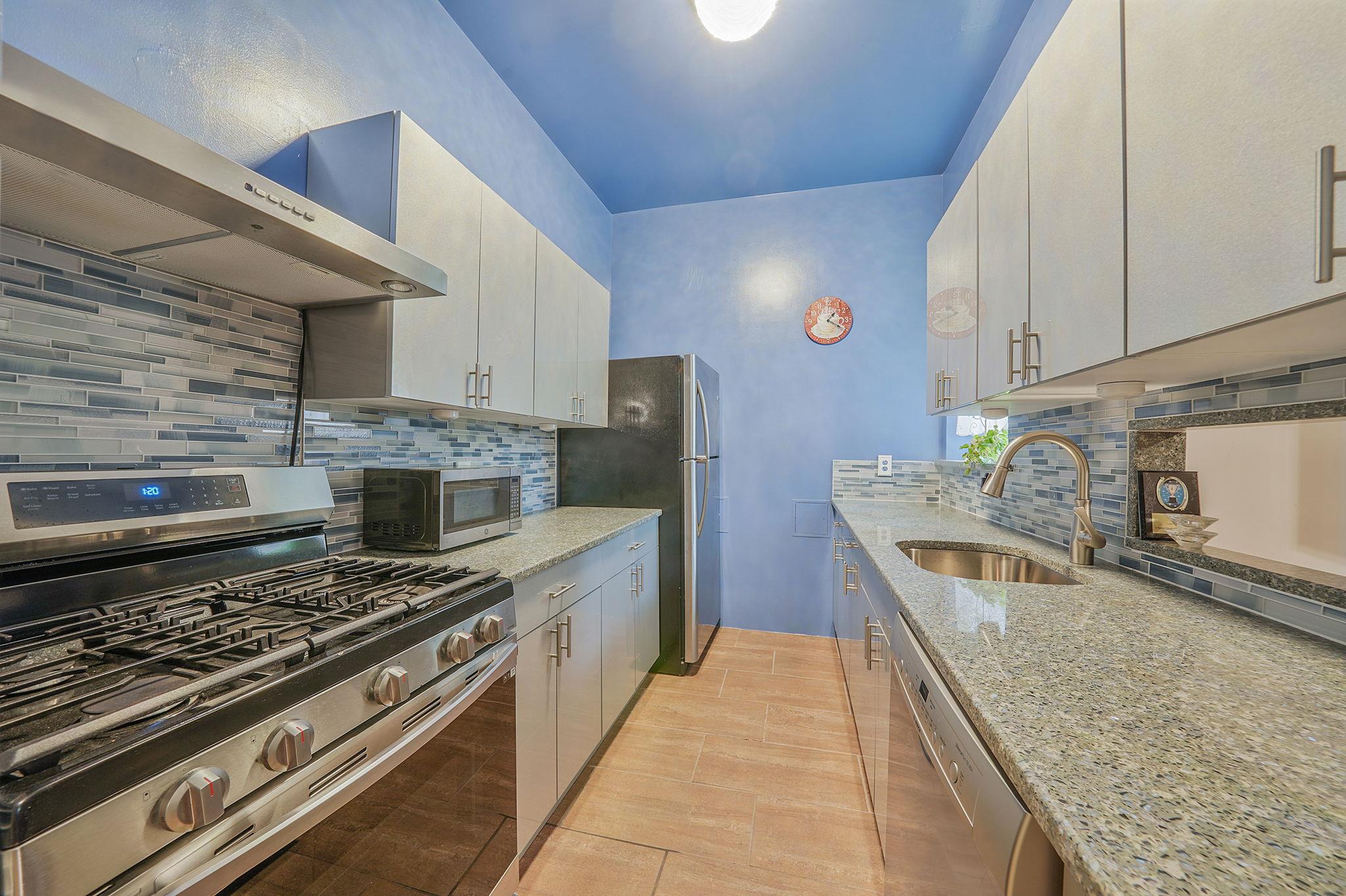 246 Hancock Street, Brooklyn, NY 11216