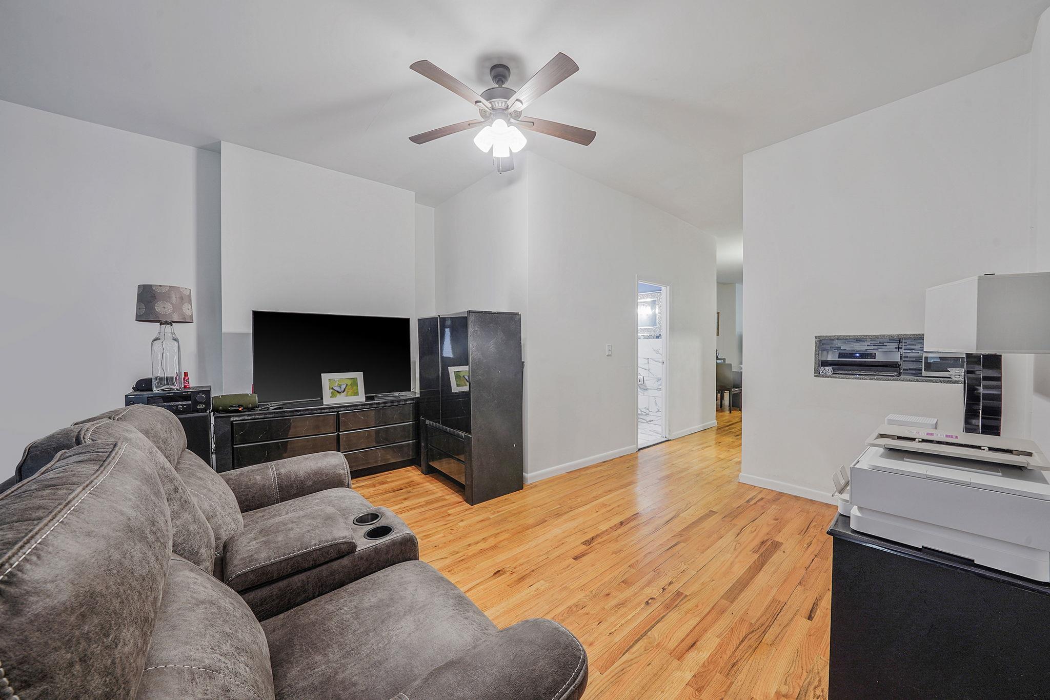 246 Hancock Street, Brooklyn, NY 11216