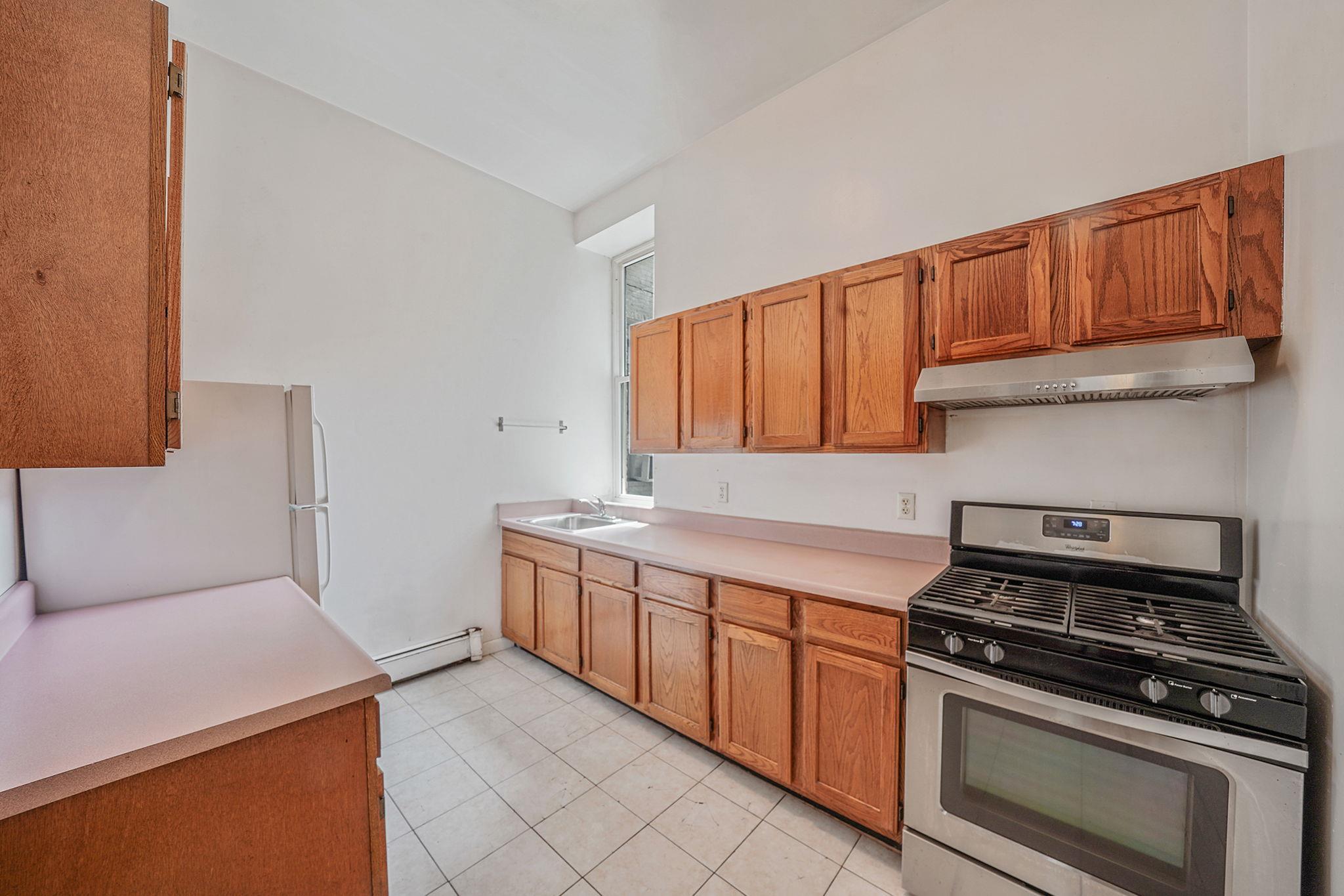 246 Hancock Street, Brooklyn, NY 11216