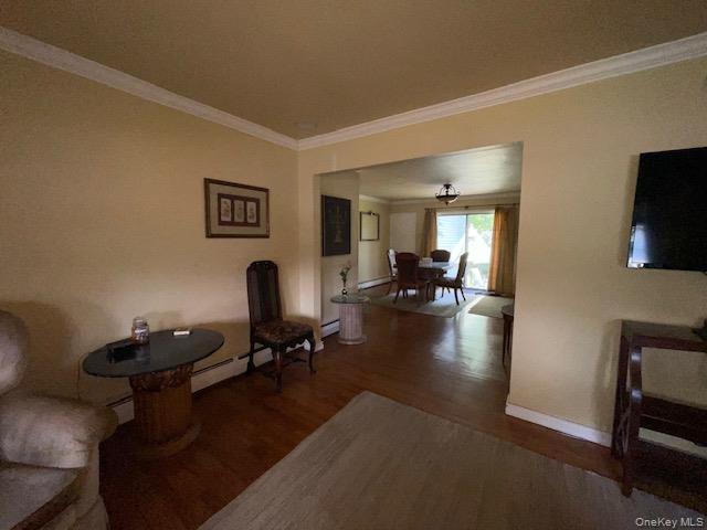 468 N. Greene Ave, Lindenhurst, NY 11757