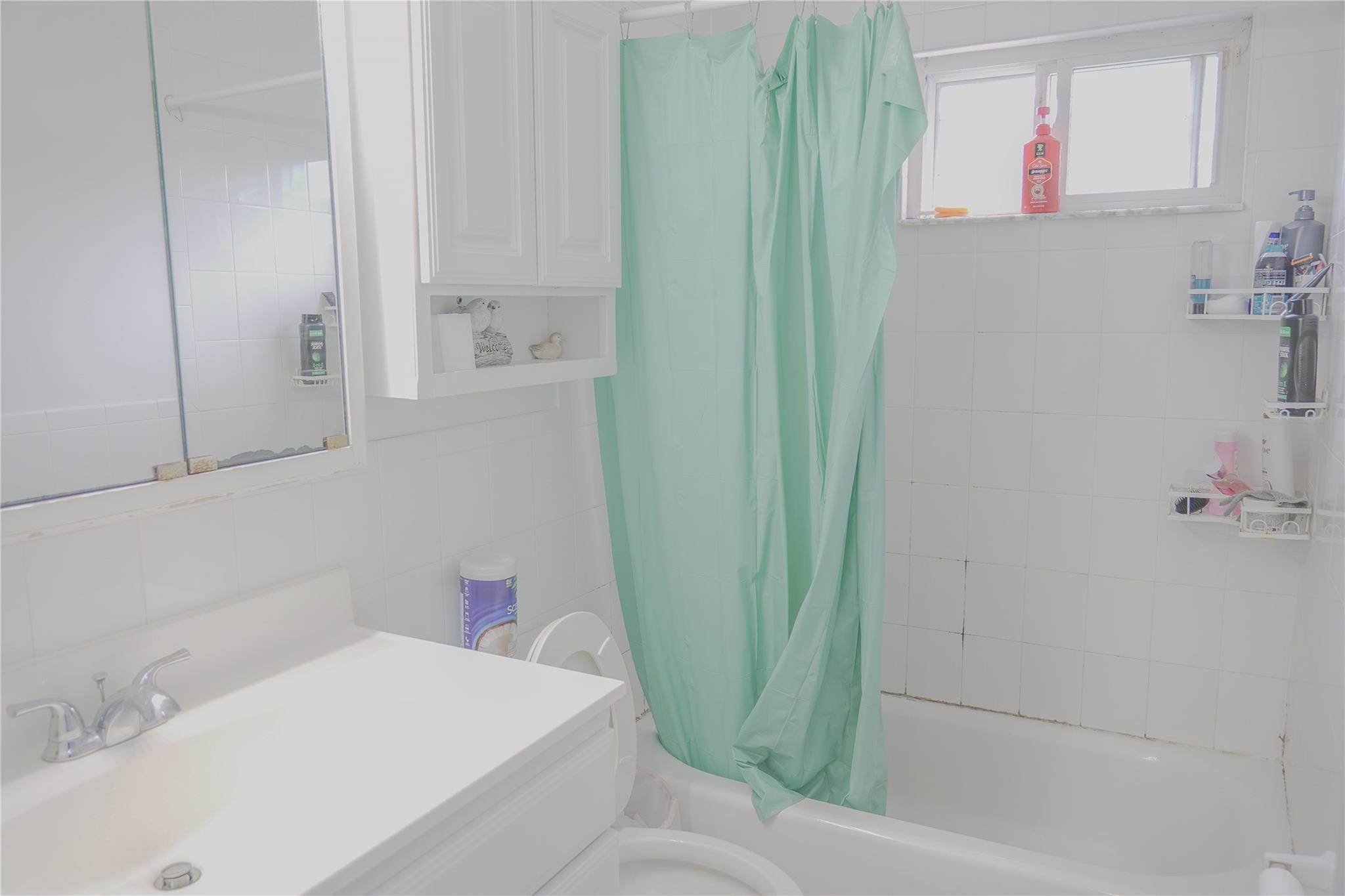 172 Hampton Avenue, Mastic, NY 11950