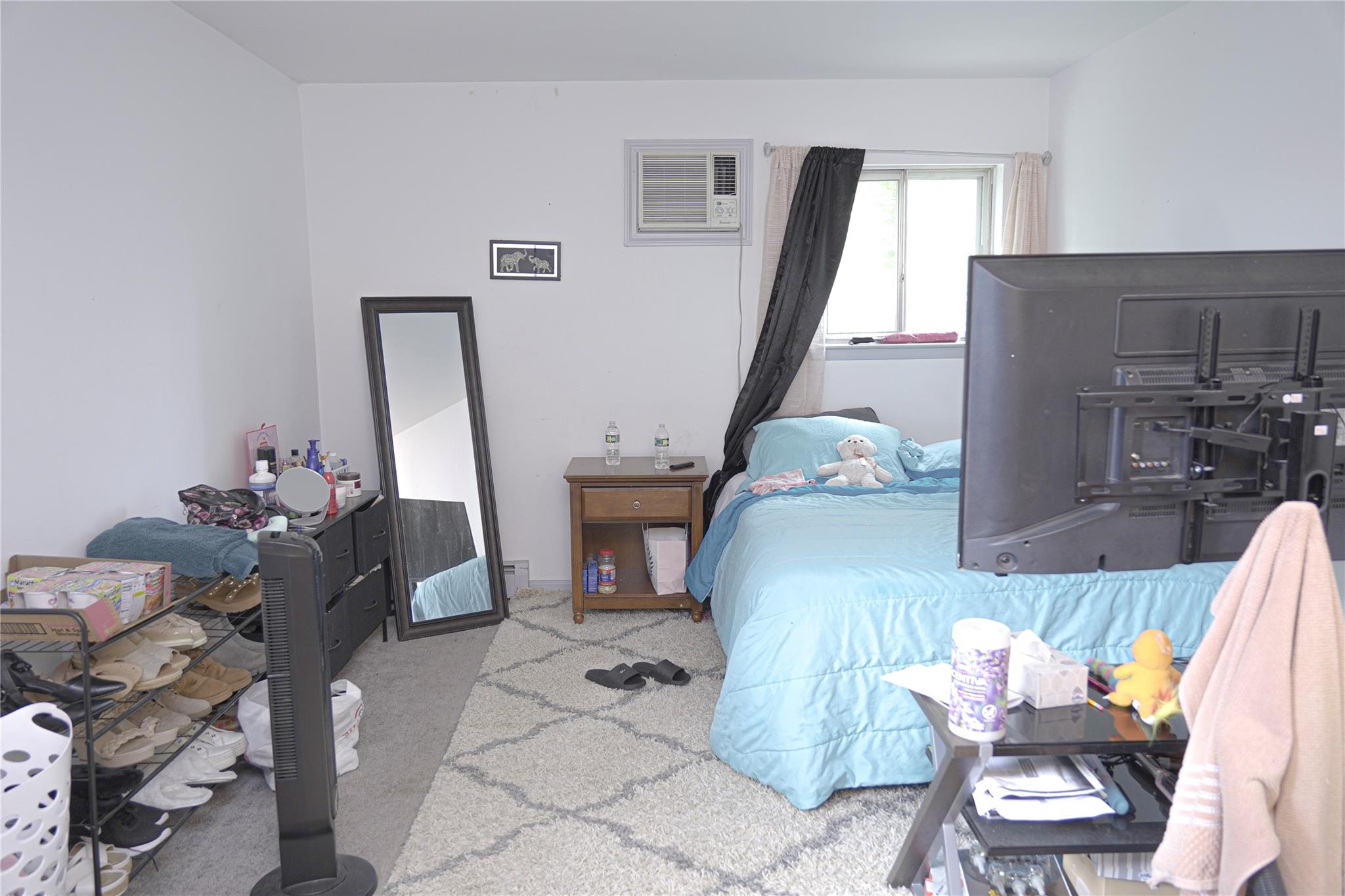 172 Hampton Avenue, Mastic, NY 11950