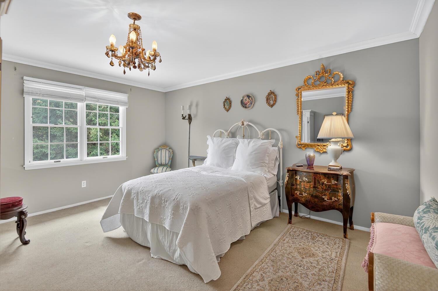 2 Gail Terrace, Glen Cove, NY 11542