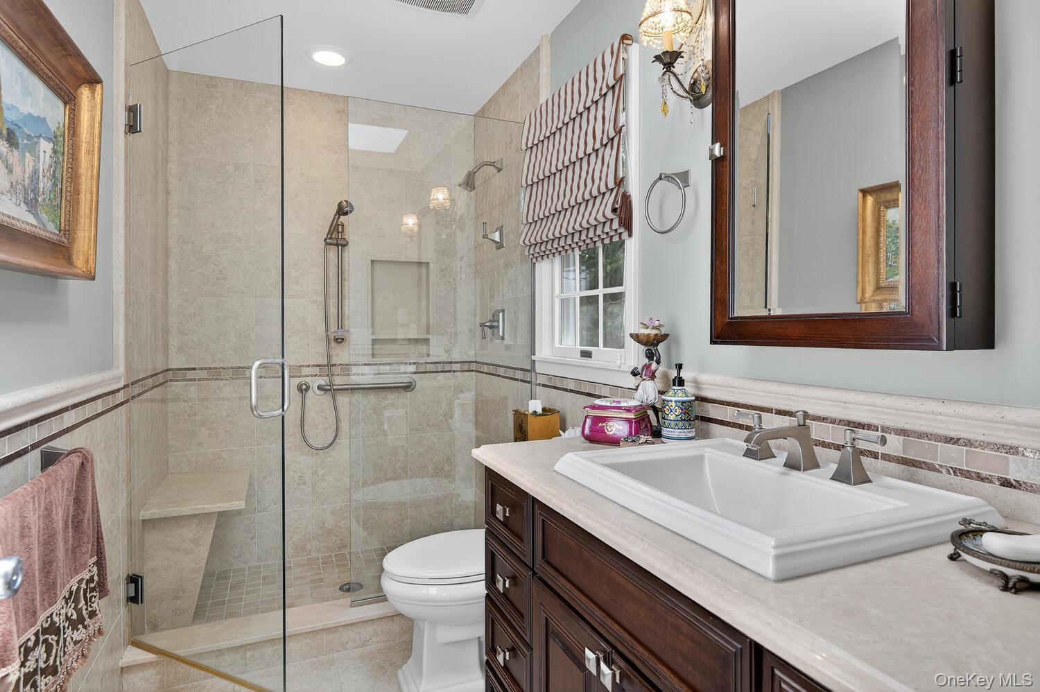 2 Gail Terrace, Glen Cove, NY 11542