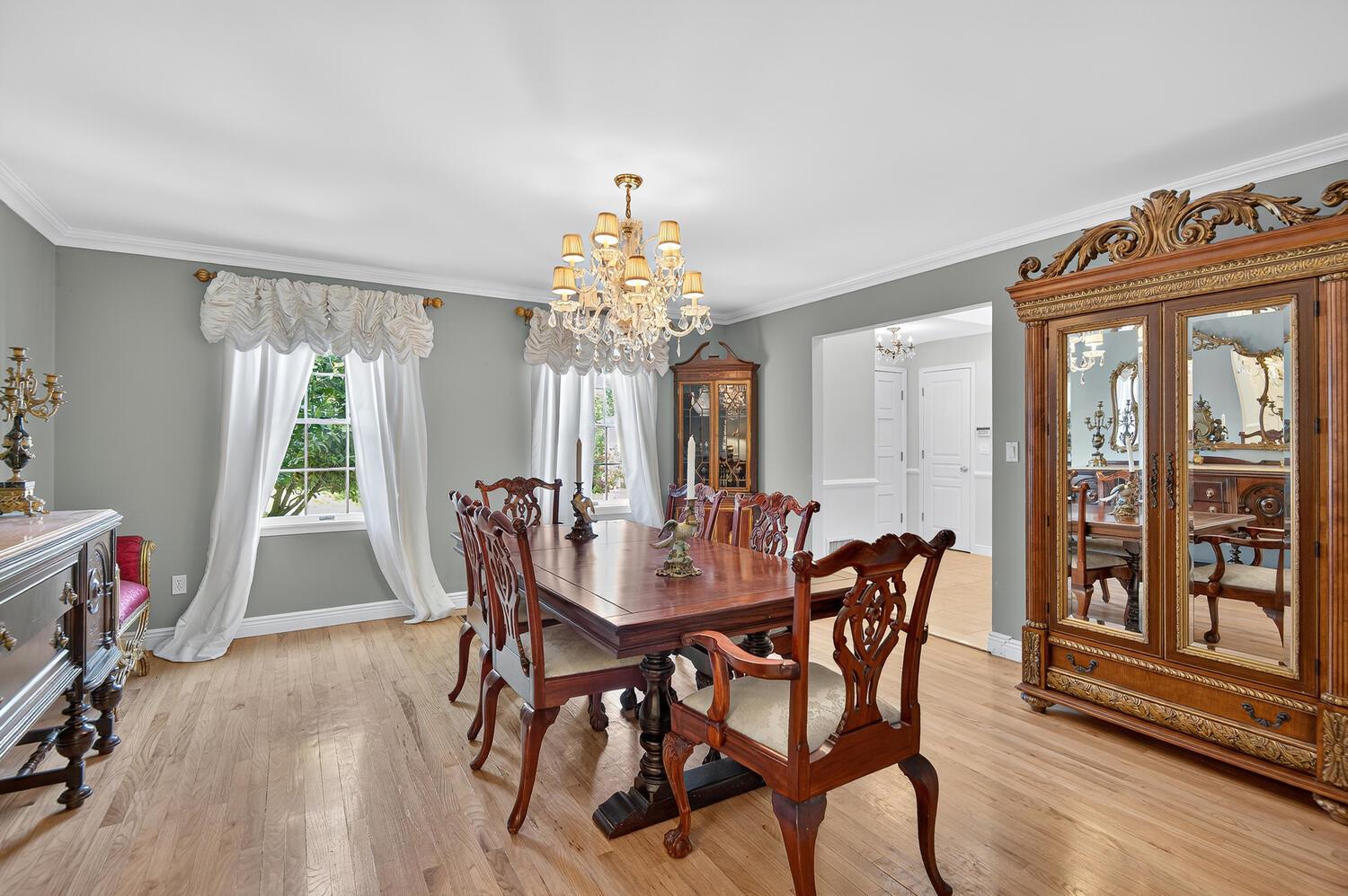 2 Gail Terrace, Glen Cove, NY 11542