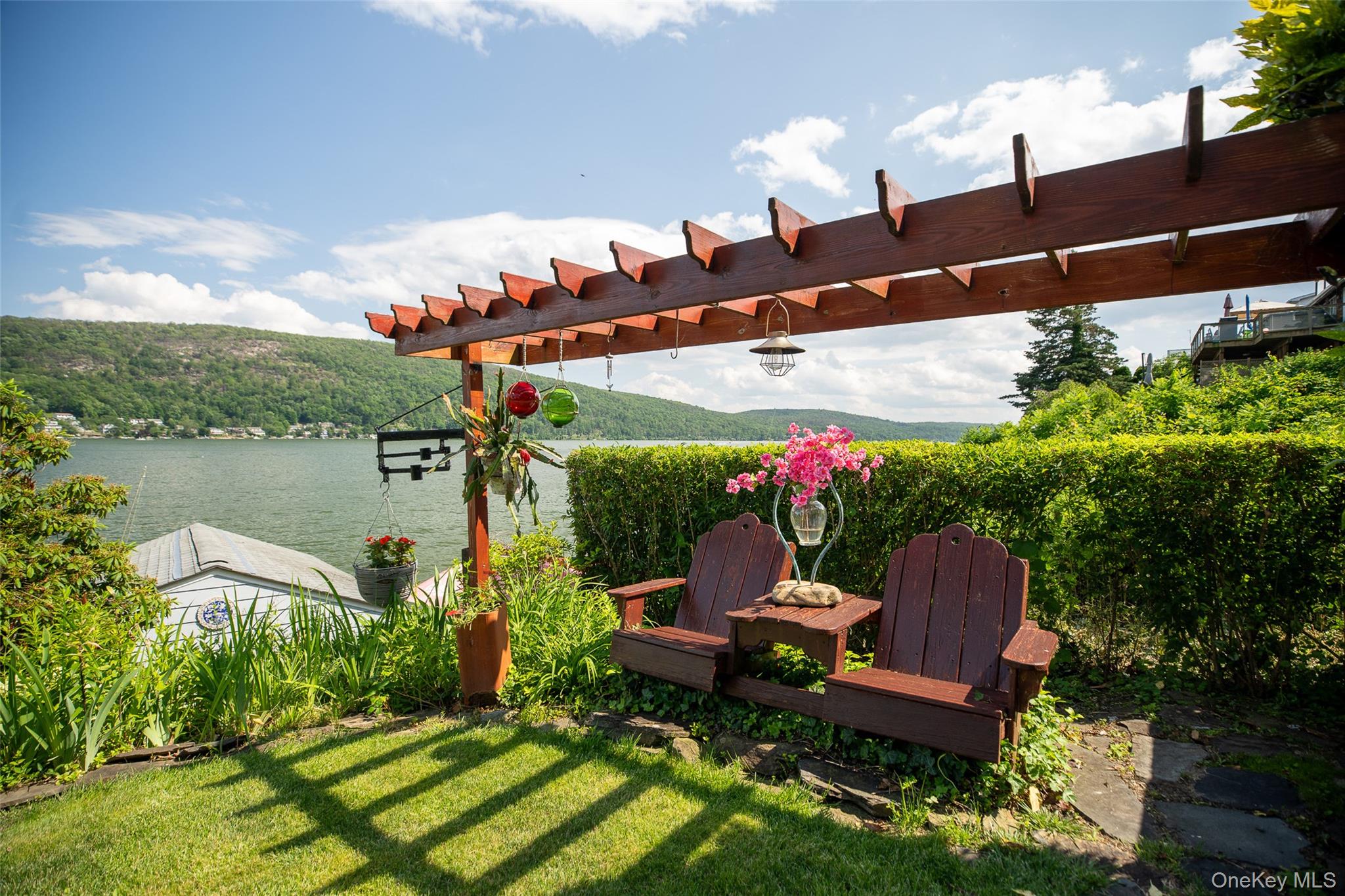 580 Jersey Avenue, Greenwood Lake, NY 10925