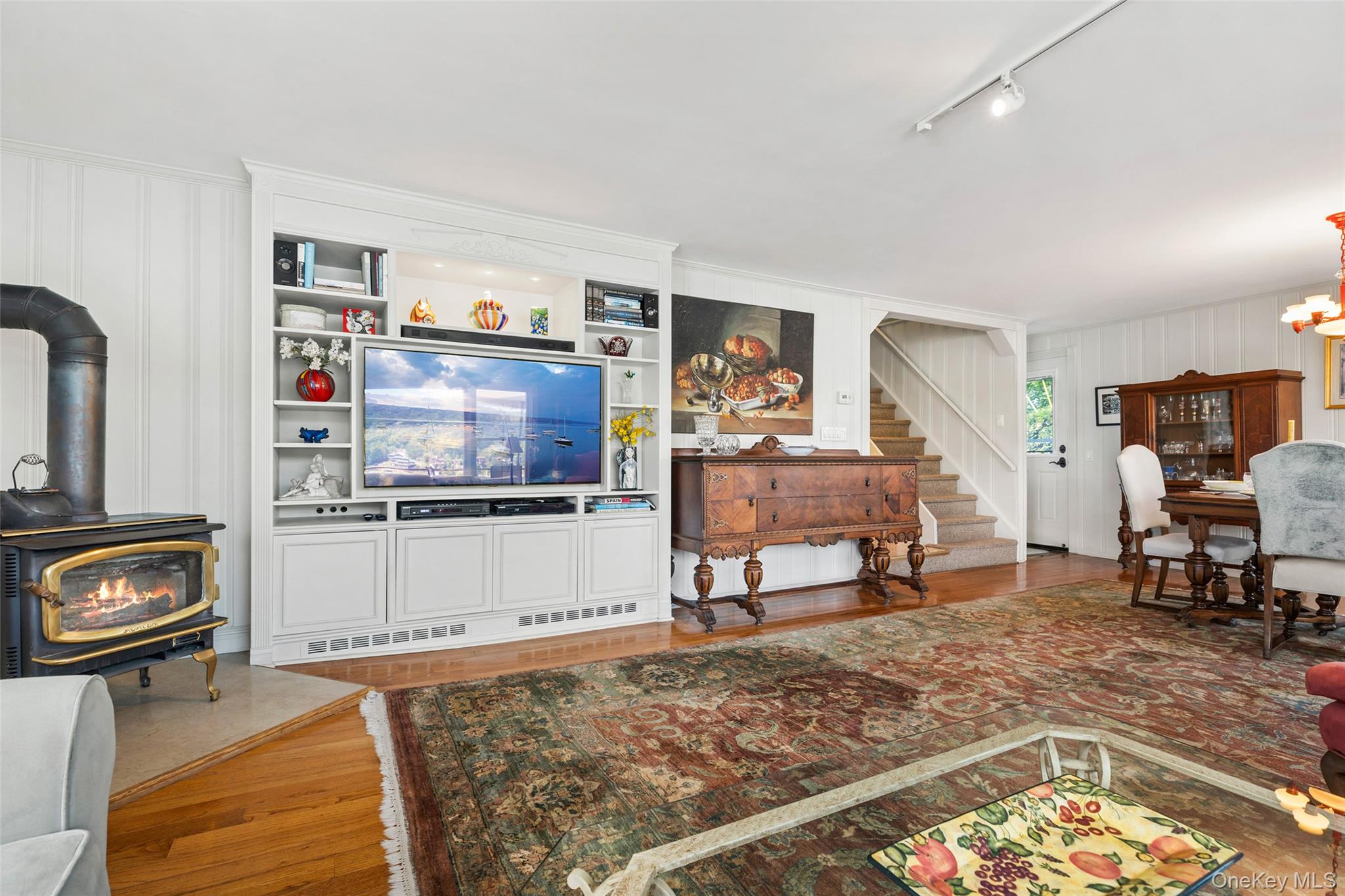 580 Jersey Avenue, Greenwood Lake, NY 10925