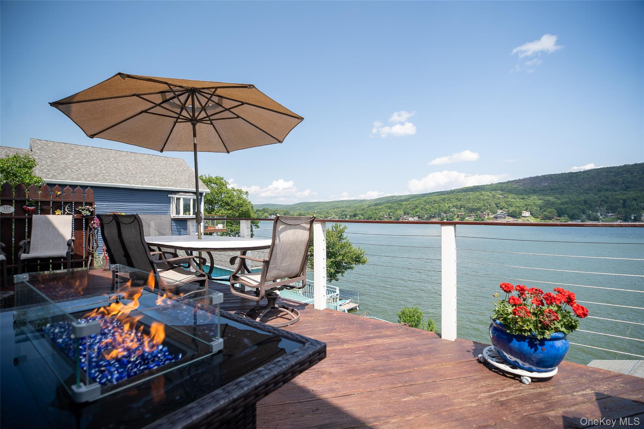 580 Jersey Avenue, Greenwood Lake, NY 10925