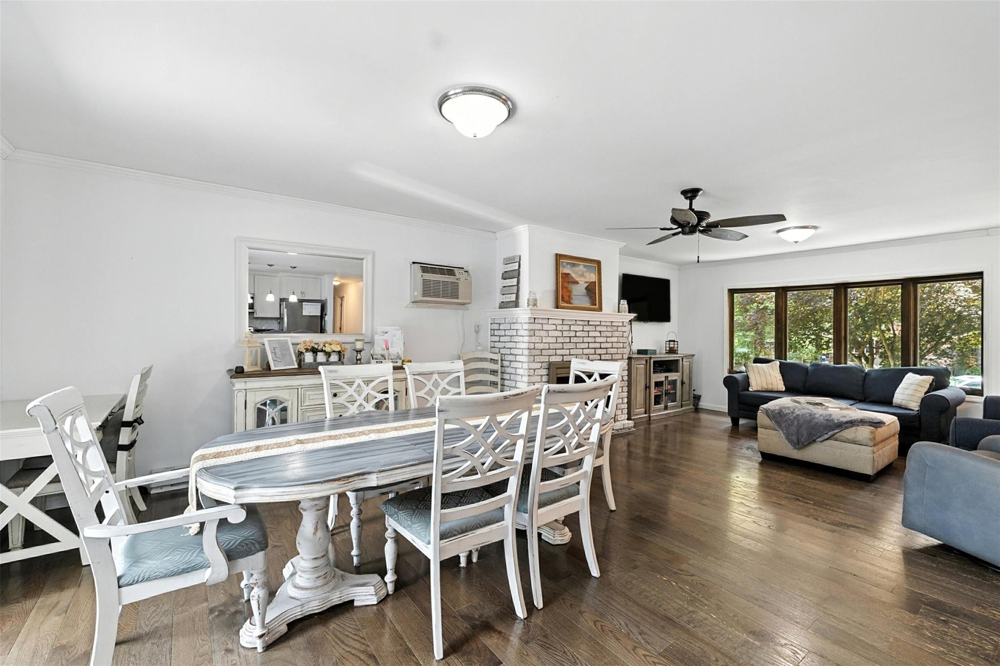 135 Lake Shore Drive E, Rock Hill, NY 12775