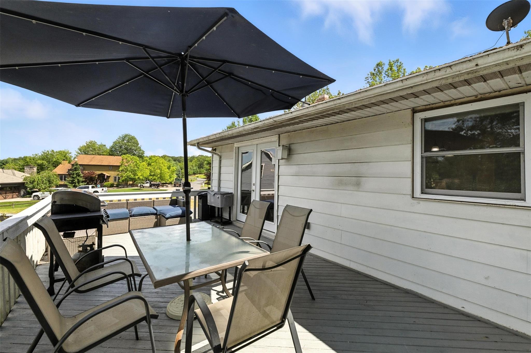 135 Lake Shore Drive E, Rock Hill, NY 12775