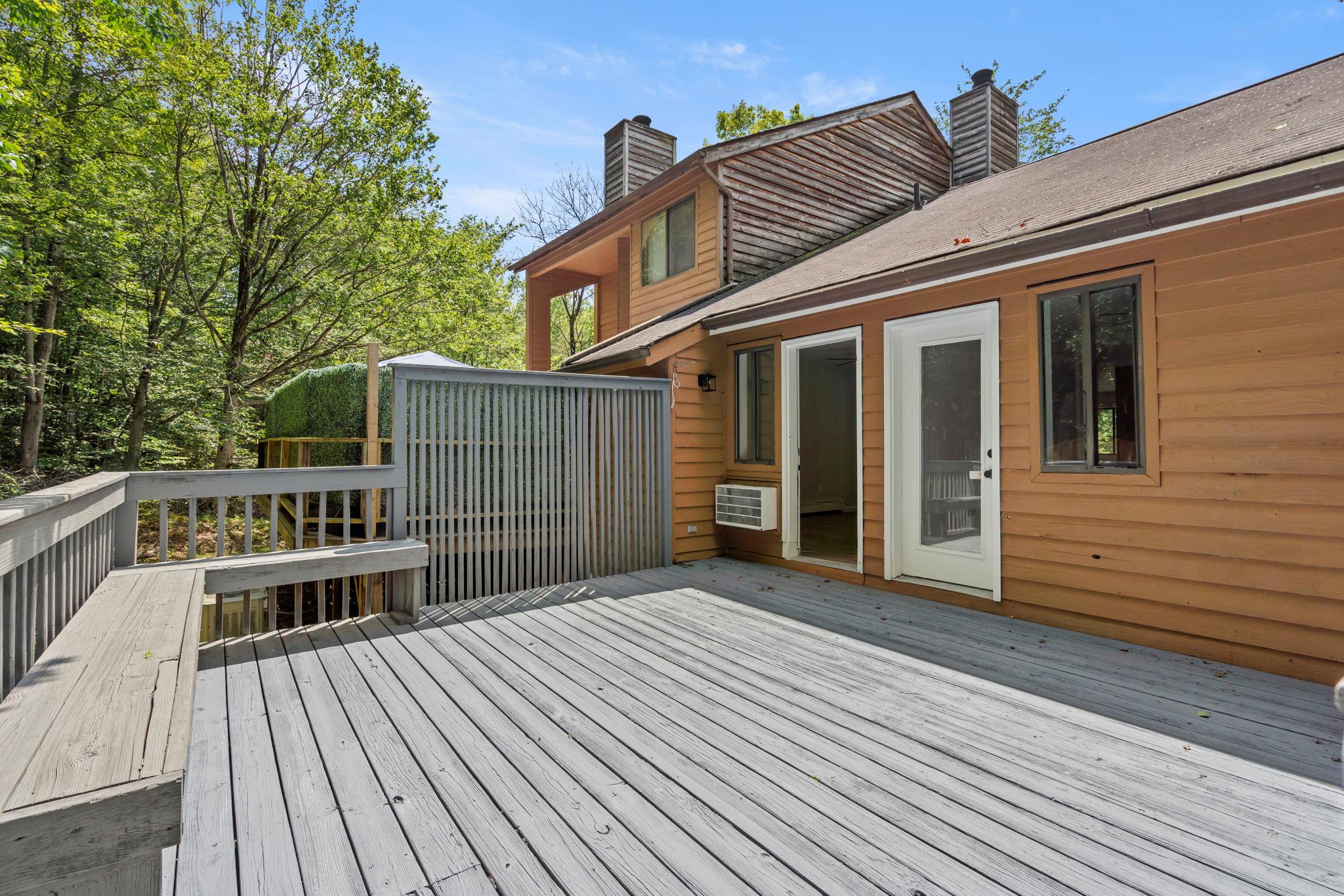 38 Meadowlark Lane, Woodridge, NY 12789