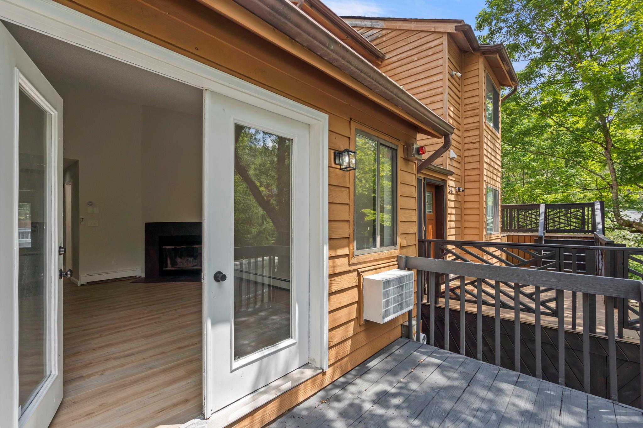 38 Meadowlark Lane, Woodridge, NY 12789