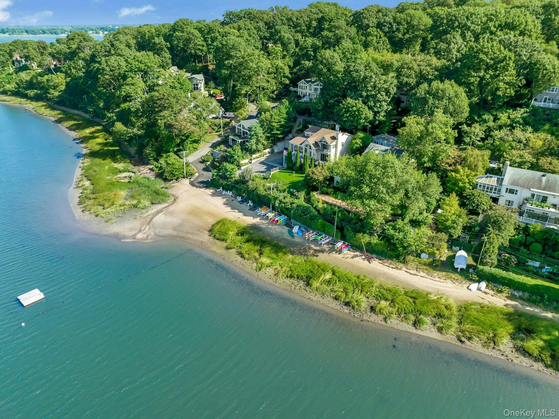 870 Heights Place, Oyster Bay, NY 11771