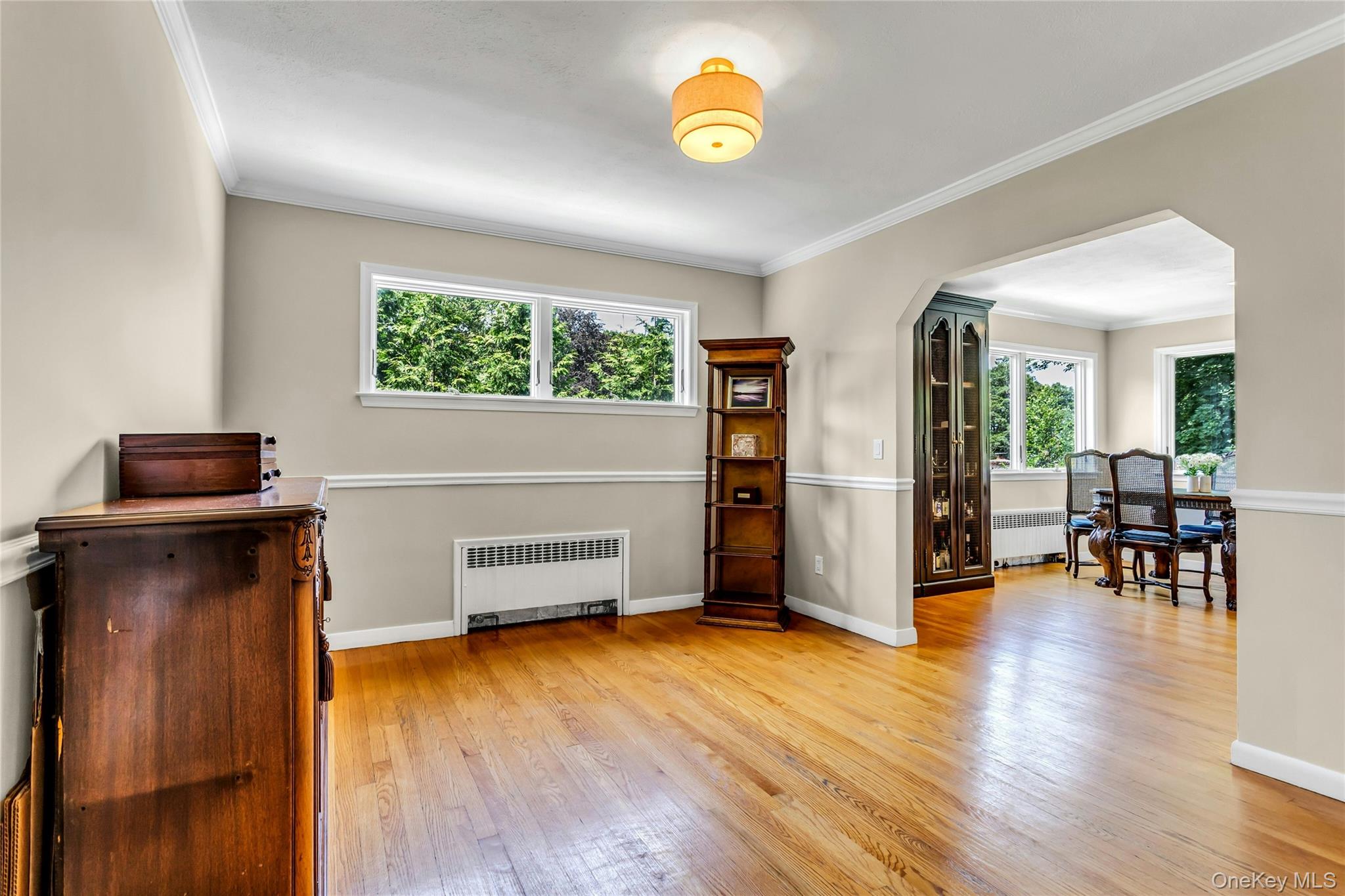 870 Heights Place, Oyster Bay, NY 11771