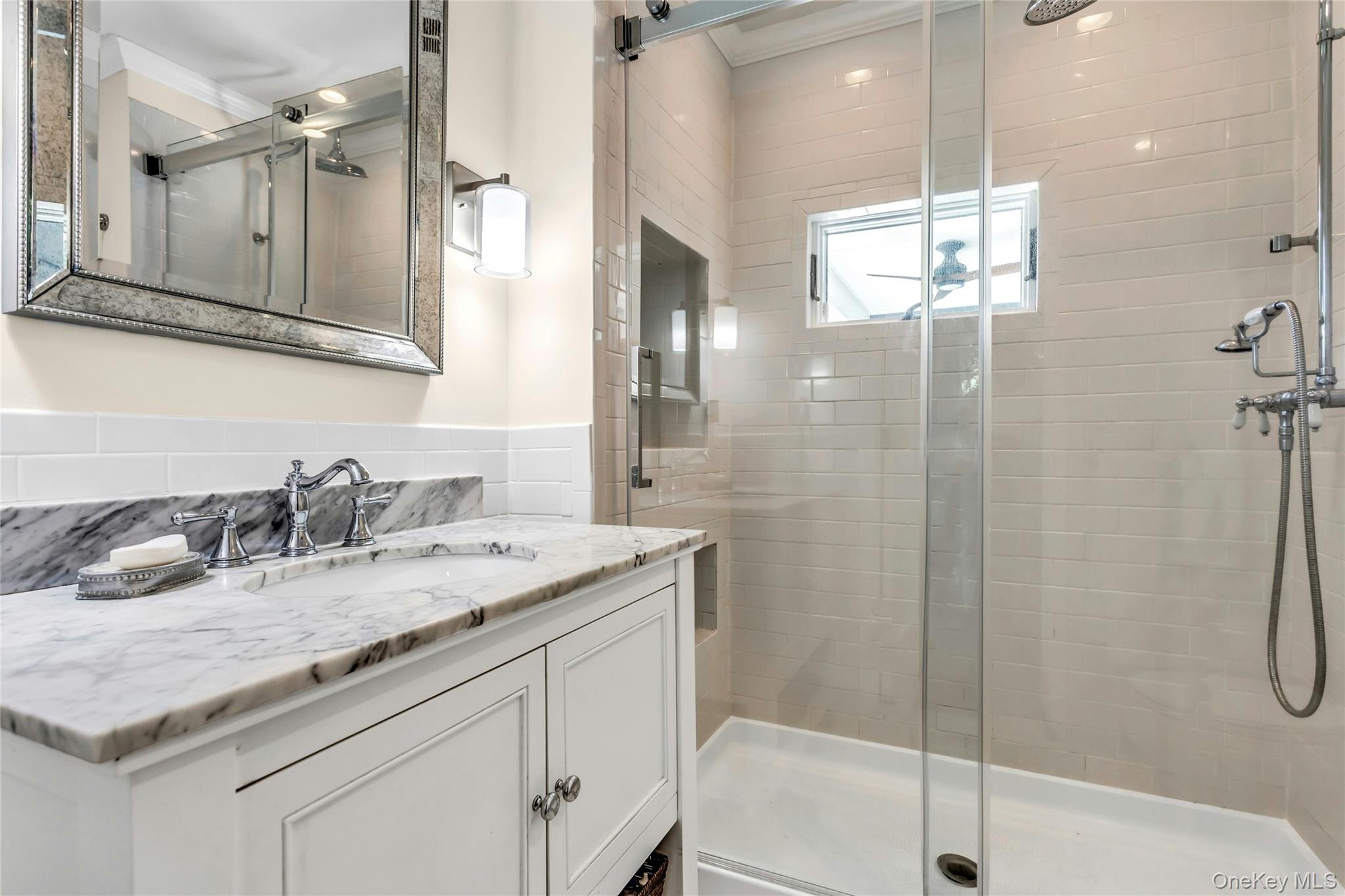 870 Heights Place, Oyster Bay, NY 11771