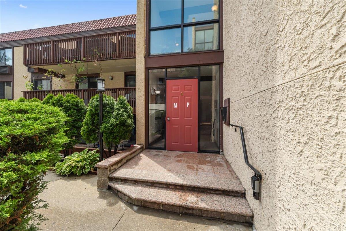 357 N Broadway # 1N, Yonkers, NY 10701